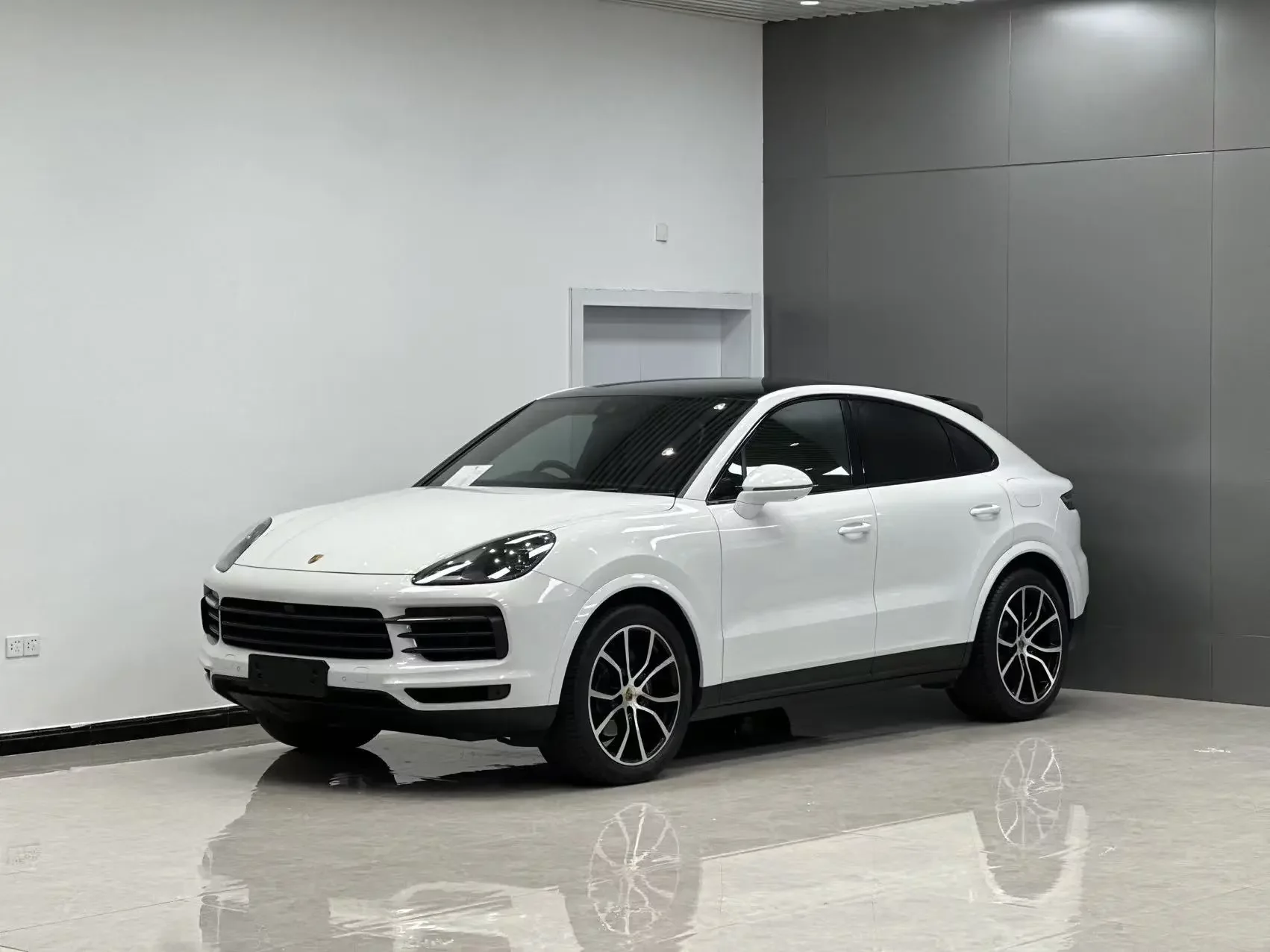 Porsche Cayenne Coupe