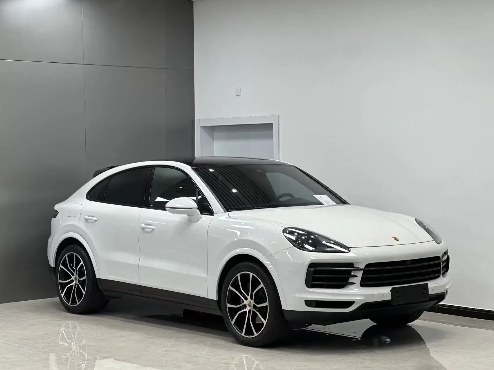 Porsche Cayenne Coupe