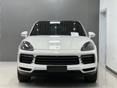 Porsche Cayenne Coupe