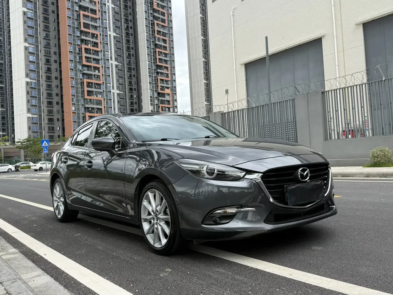 Mazda Axela