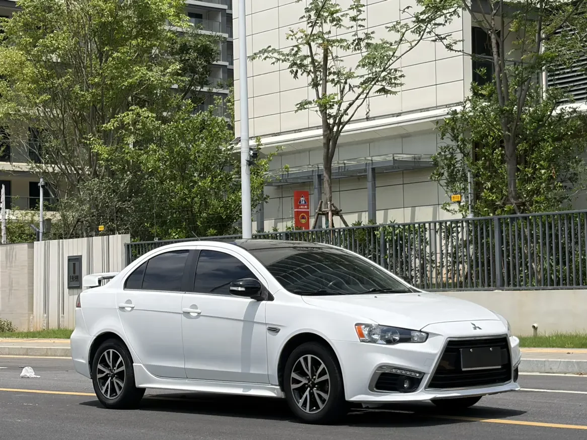 Mitsubishi Winged God