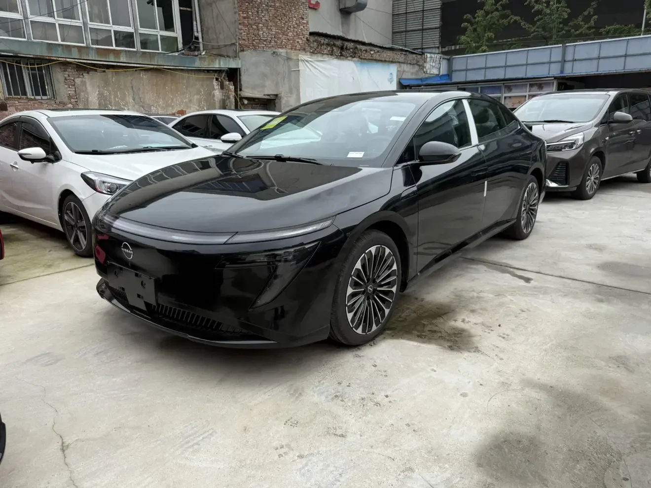 Nissan N7