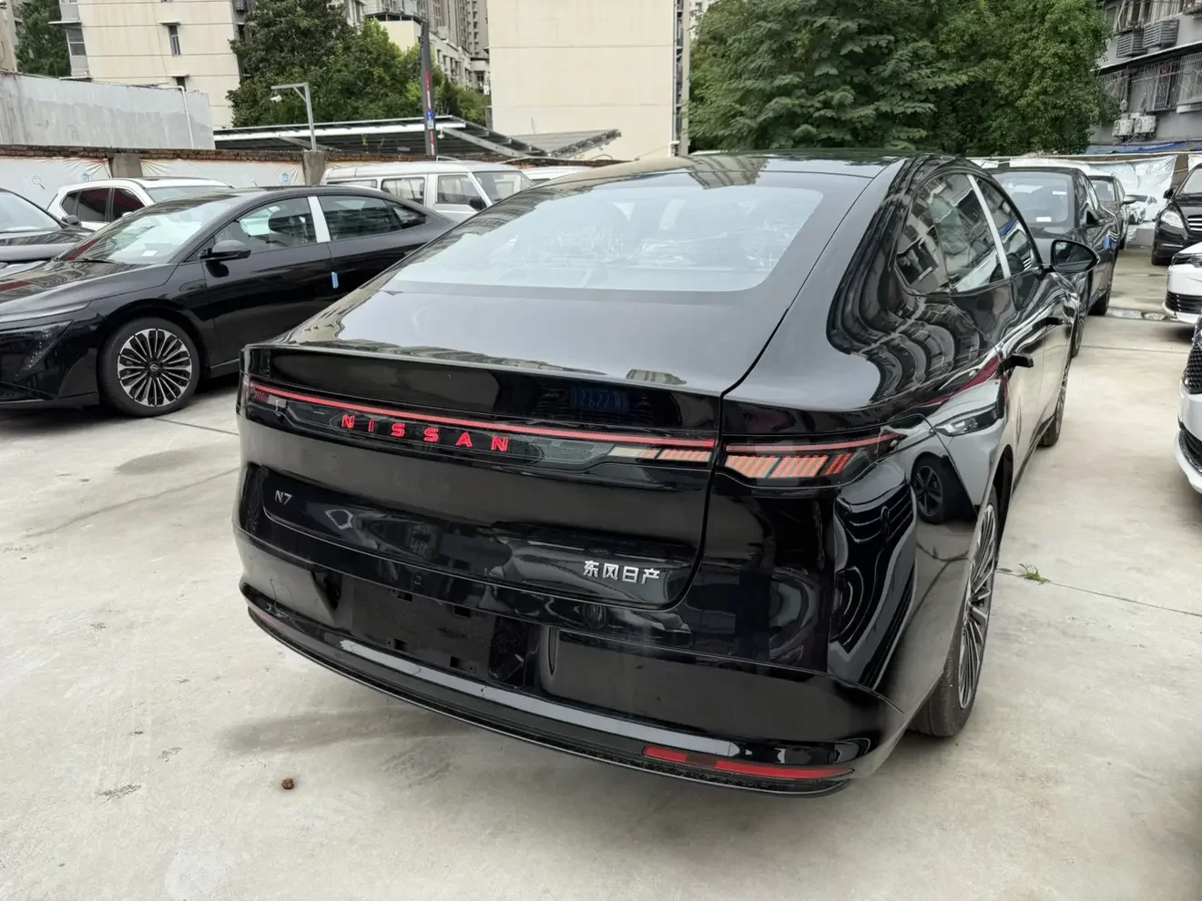 Nissan N7