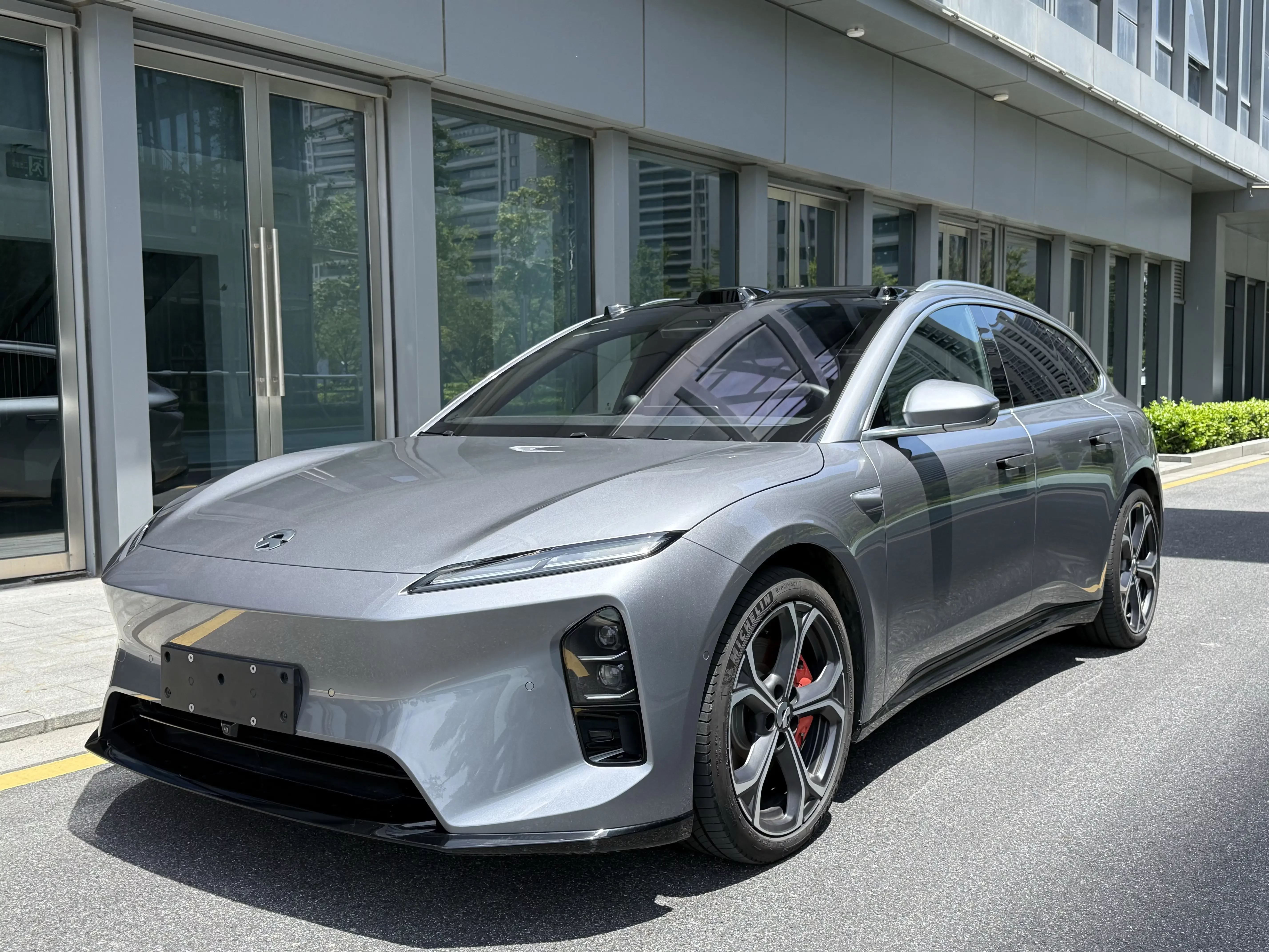 NIO ET5T
