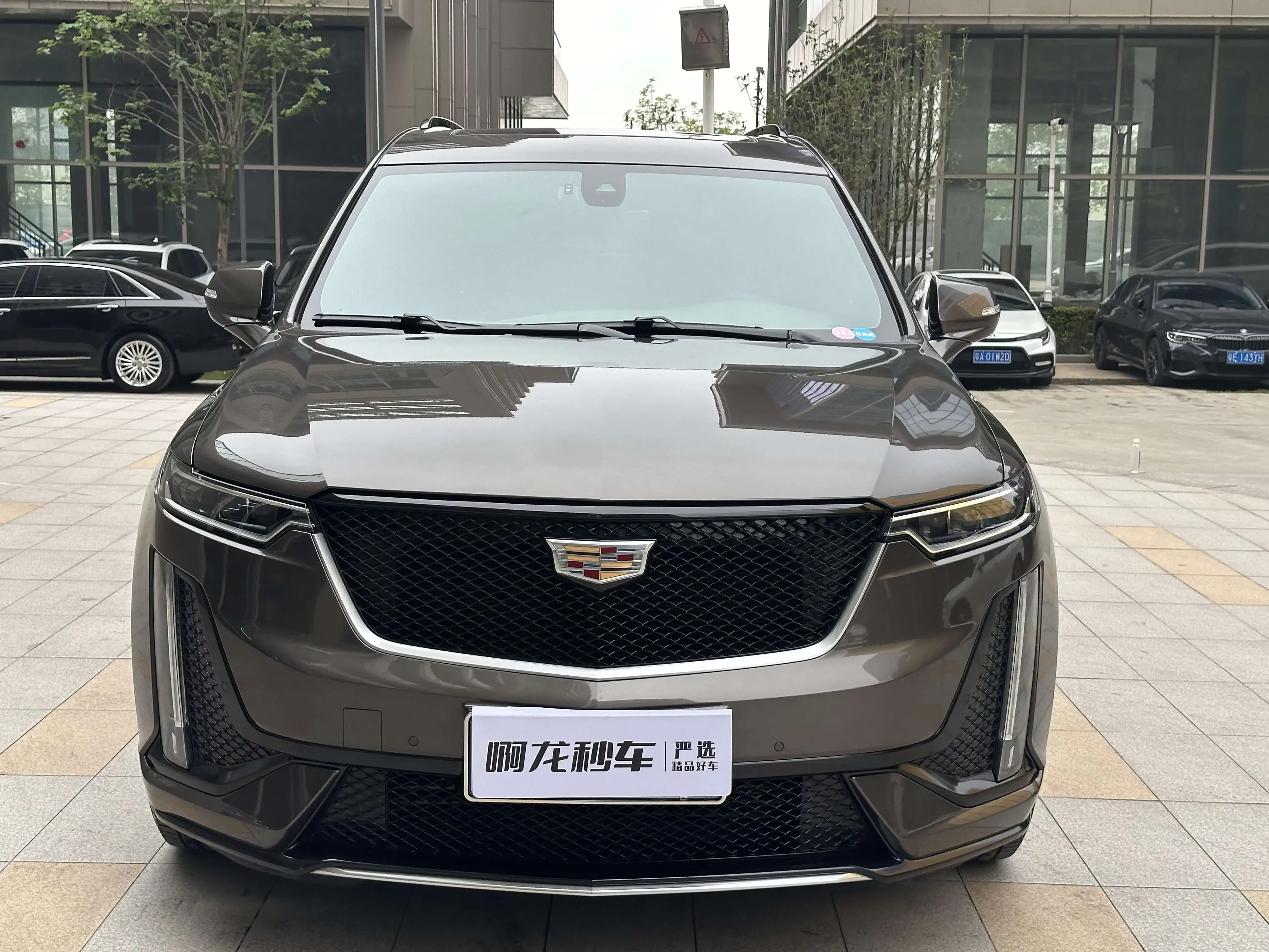 Cadillac XT6