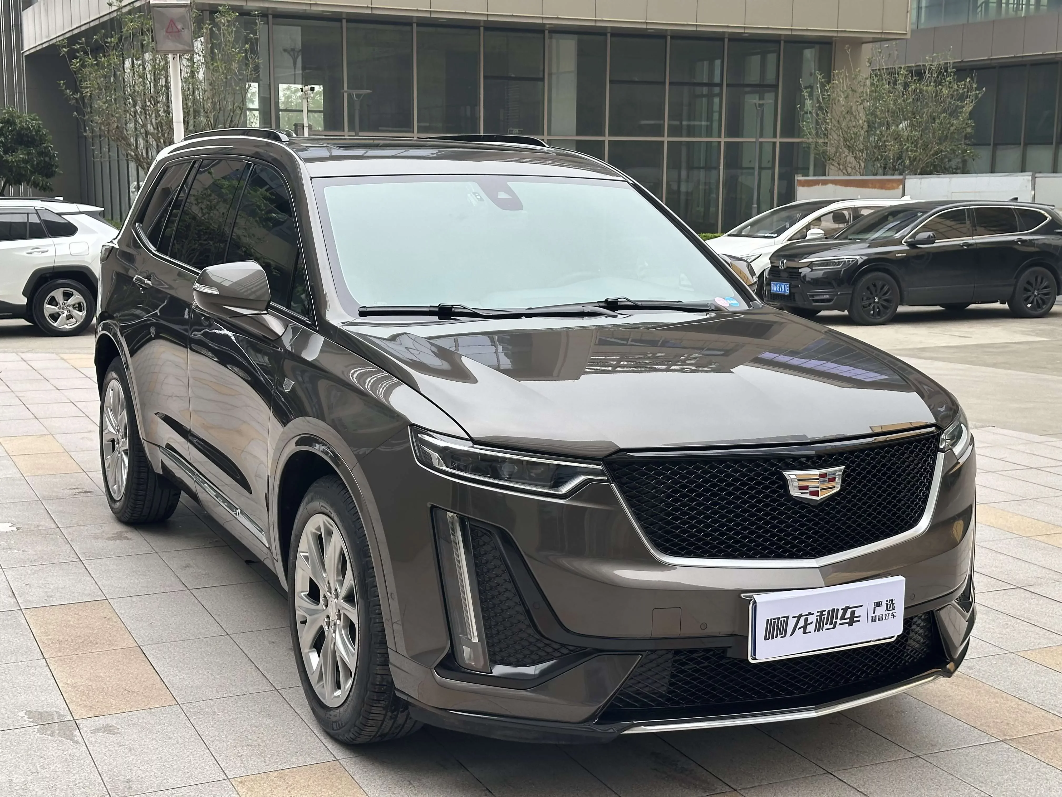 Cadillac XT6