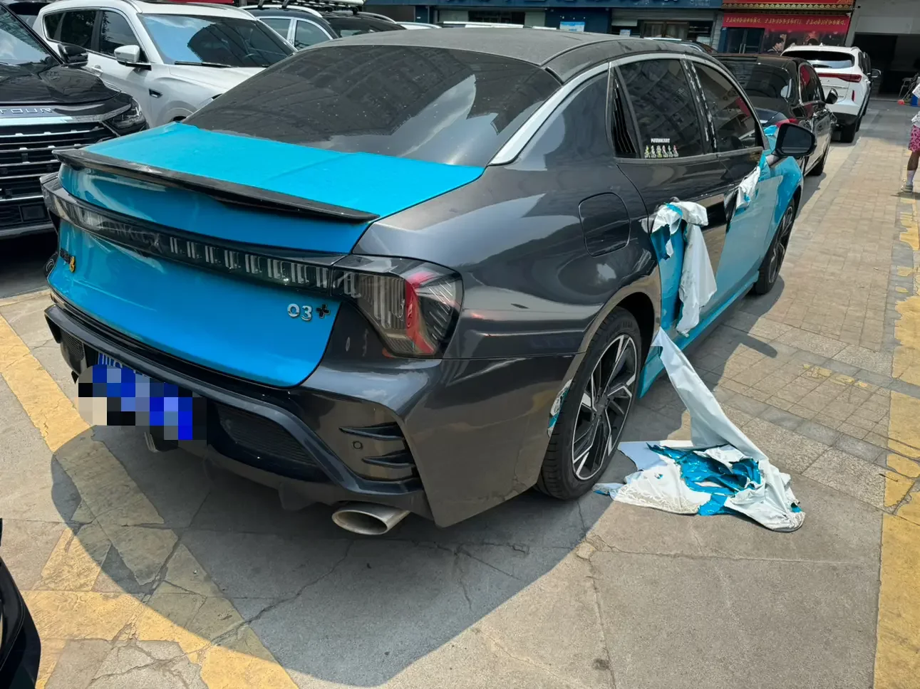 Lynk & Co 03