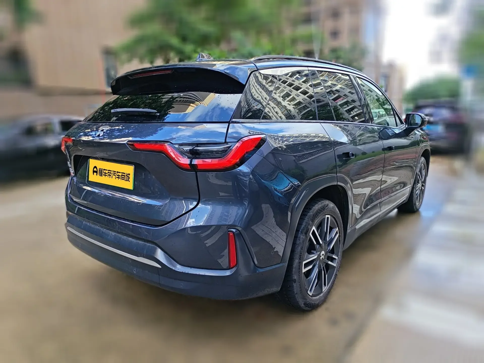 NIO ES6