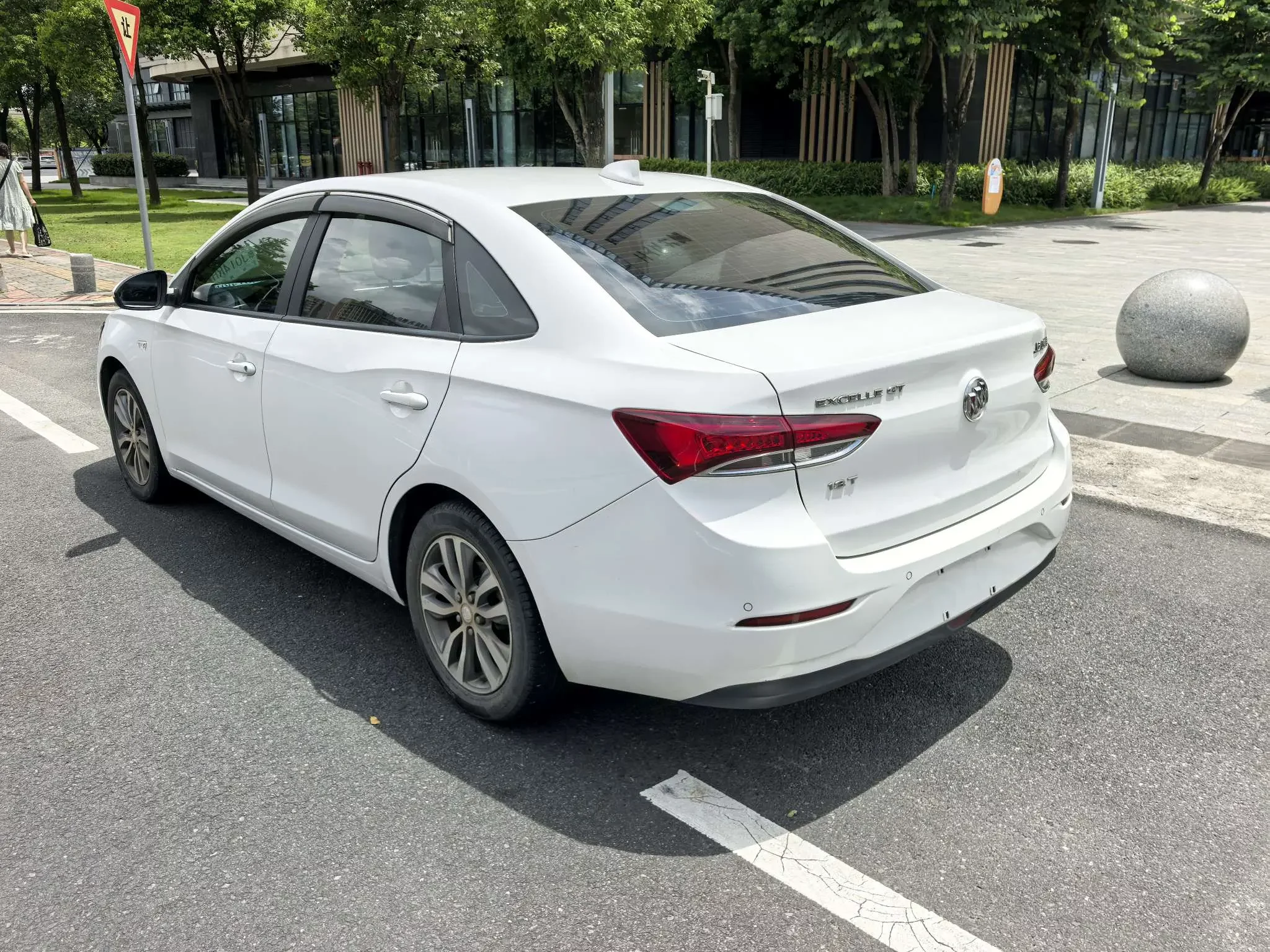 Buick Yinglang
