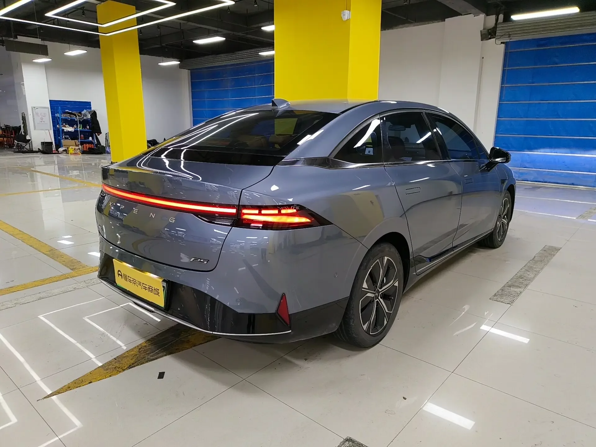 Xpeng P5