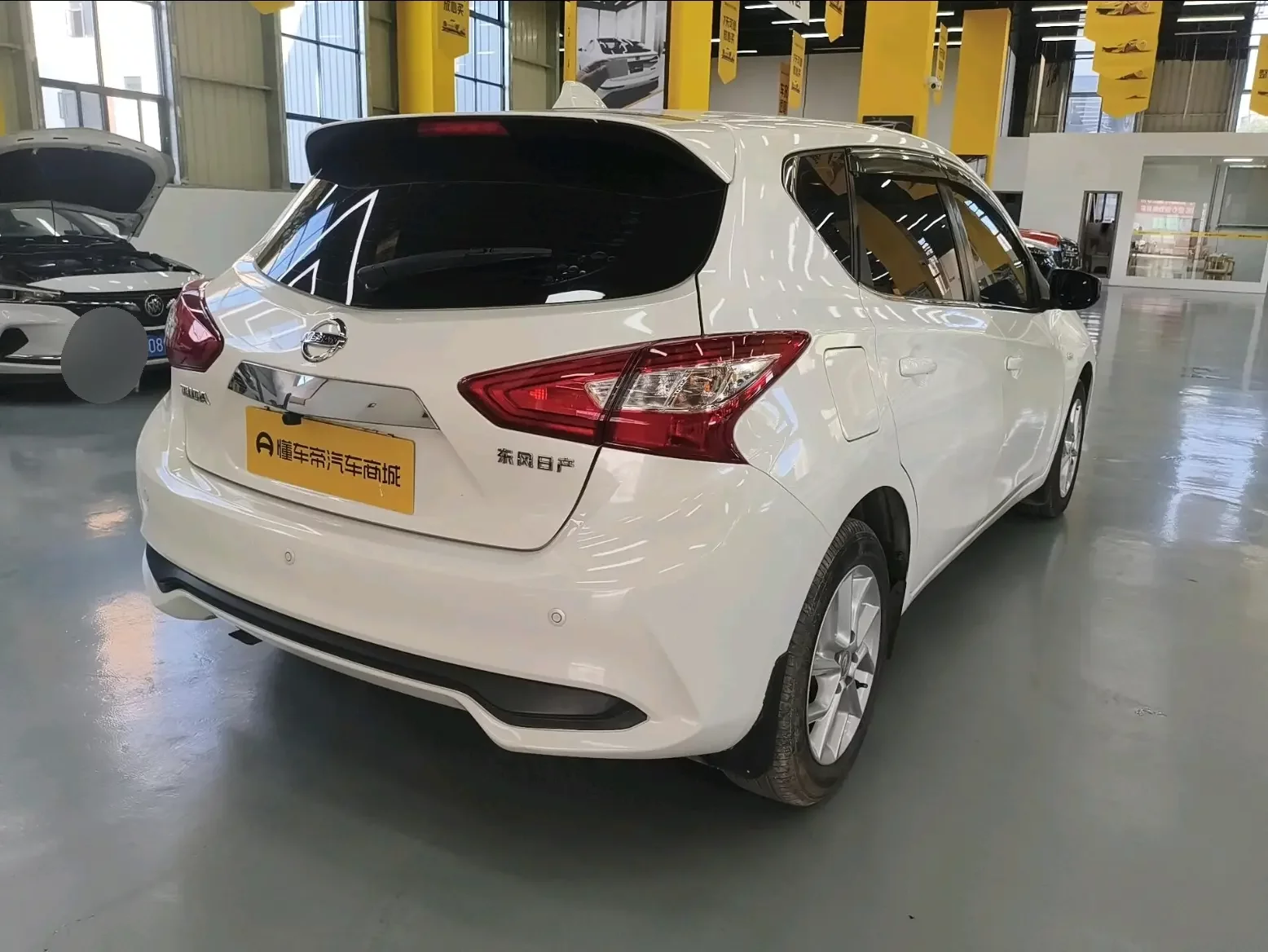 Nissan Tiida