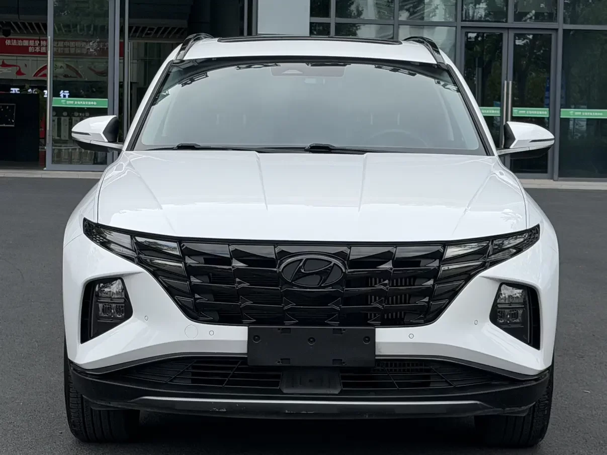 Hyundai Tucson L