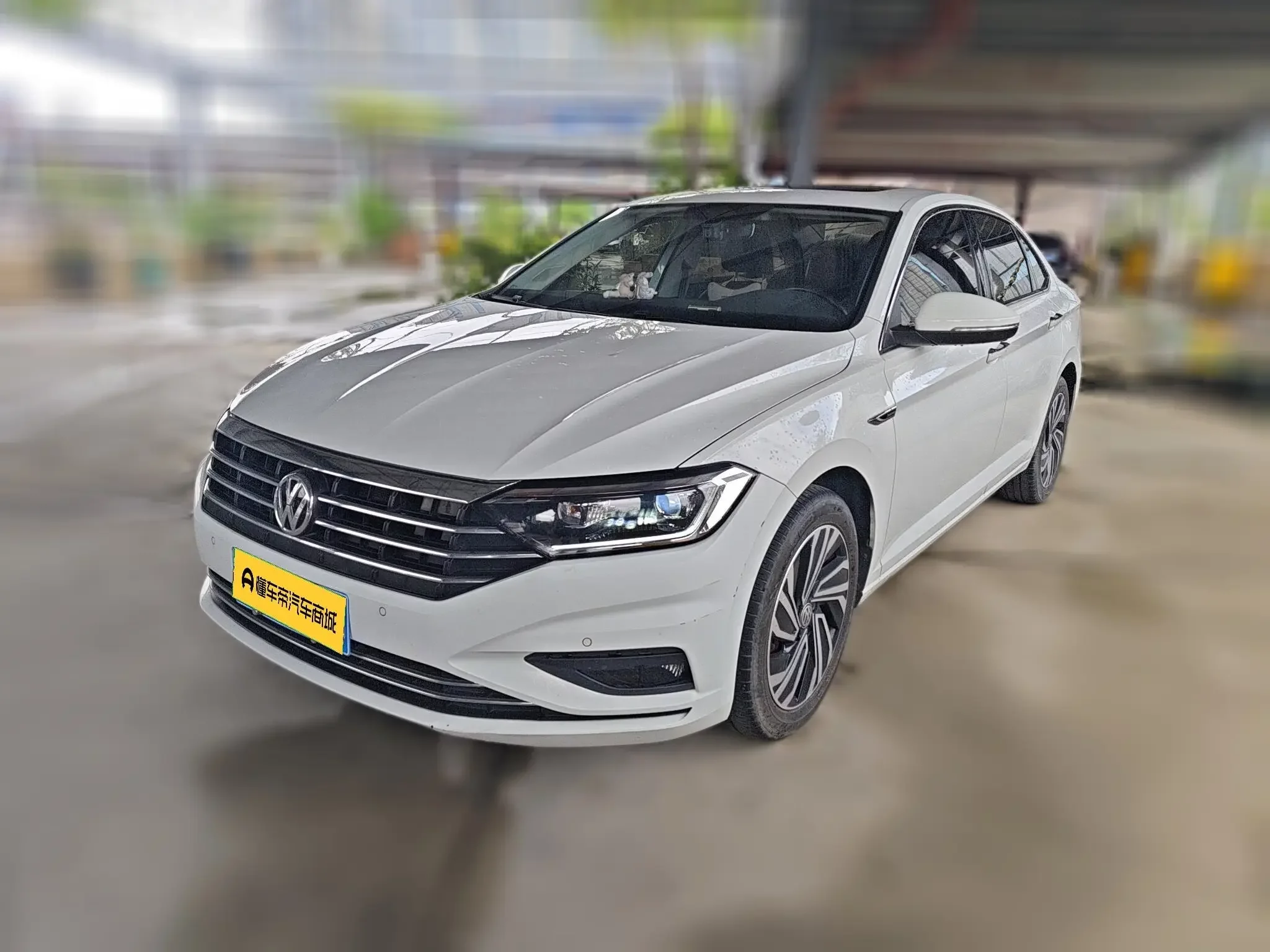 Volkswagen Sagitar