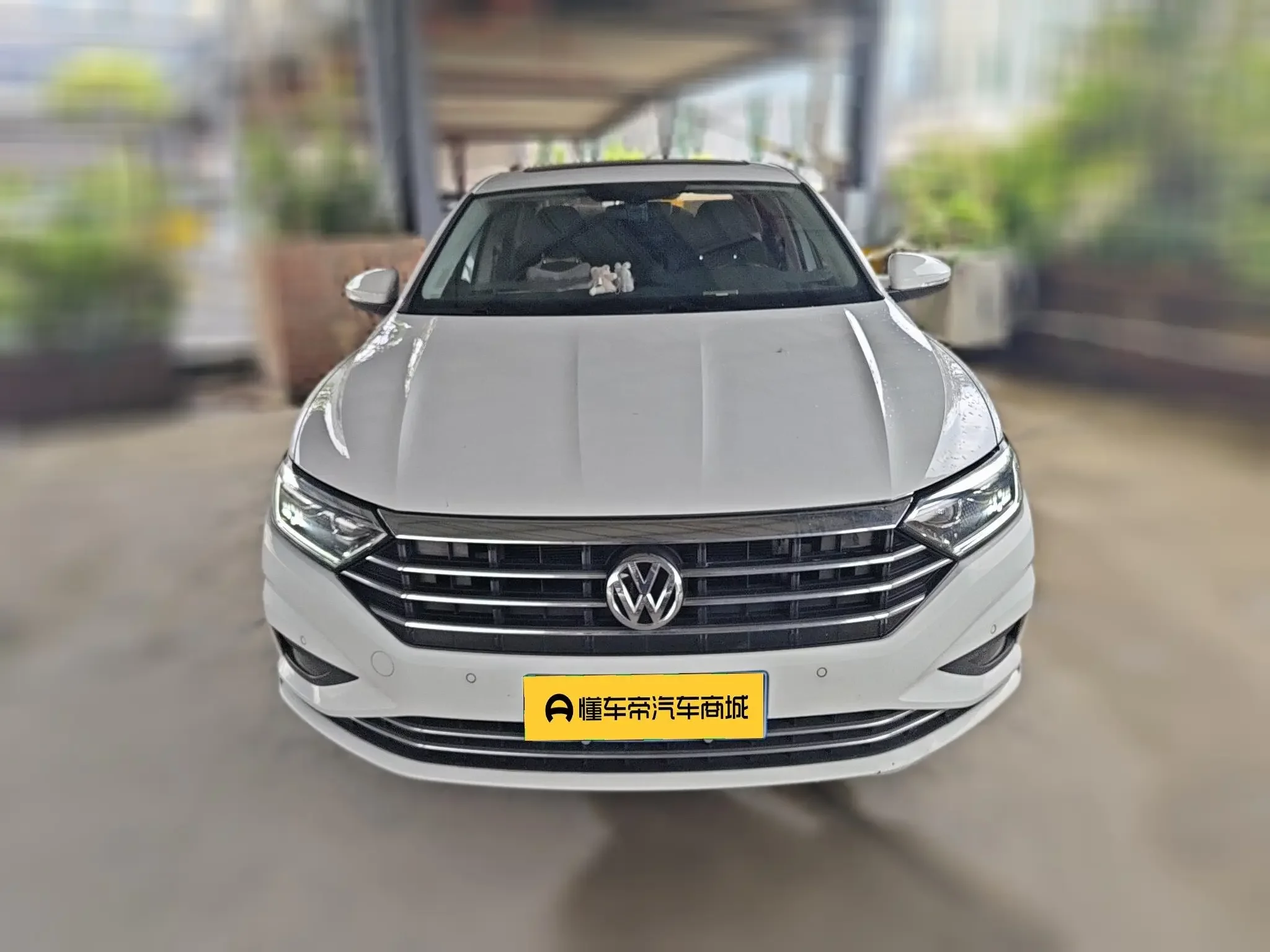 Volkswagen Sagitar