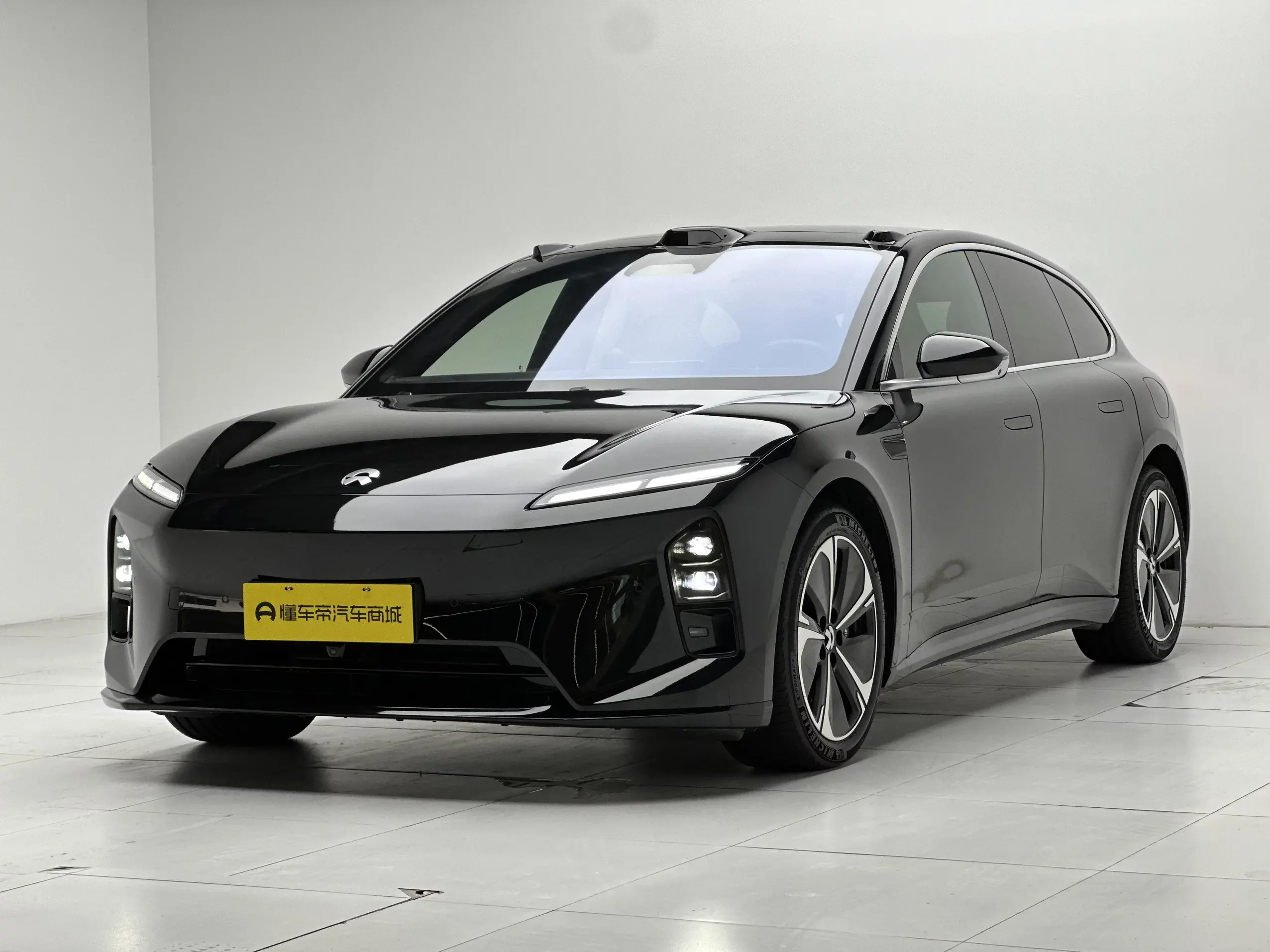NIO ET5T
