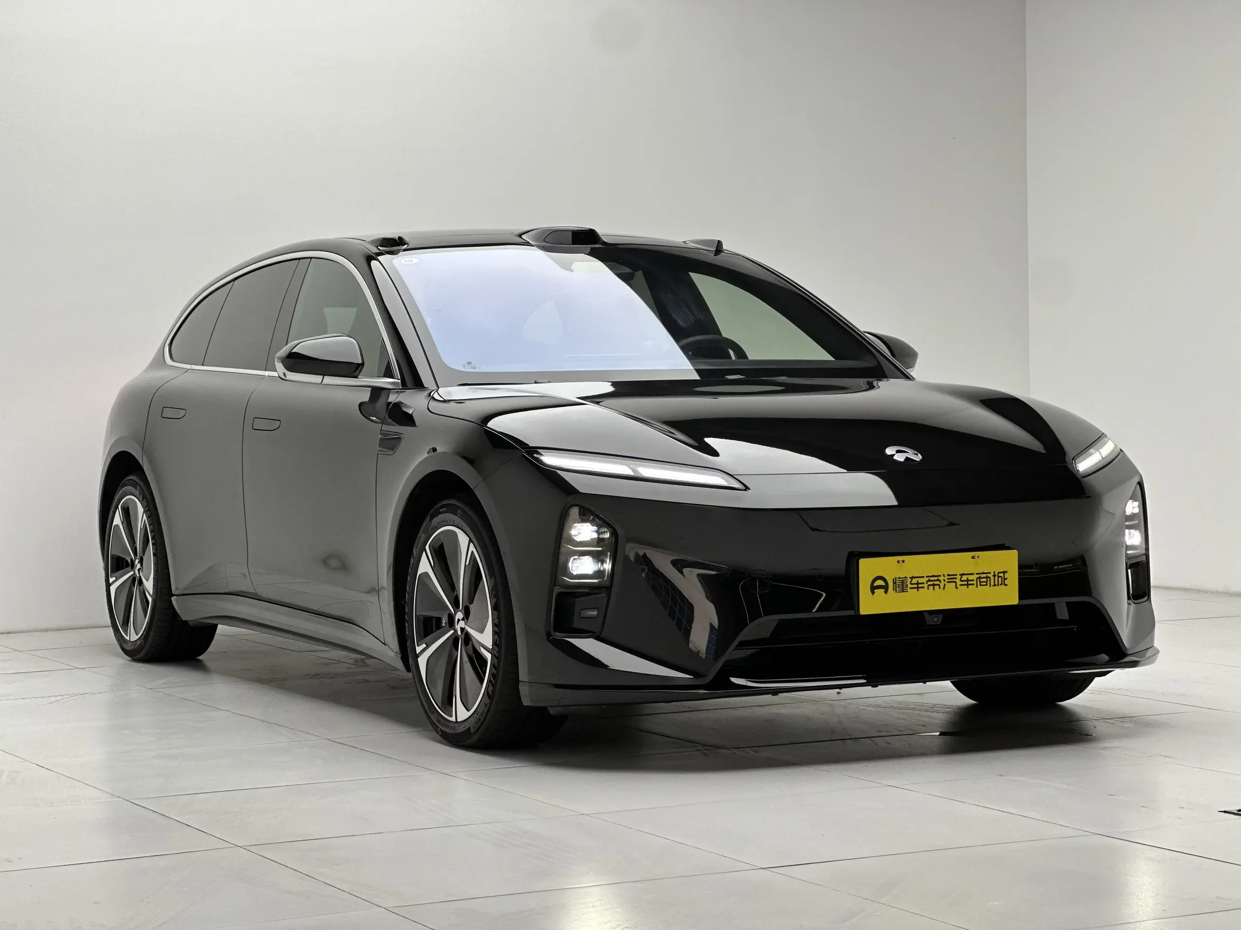 NIO ET5T