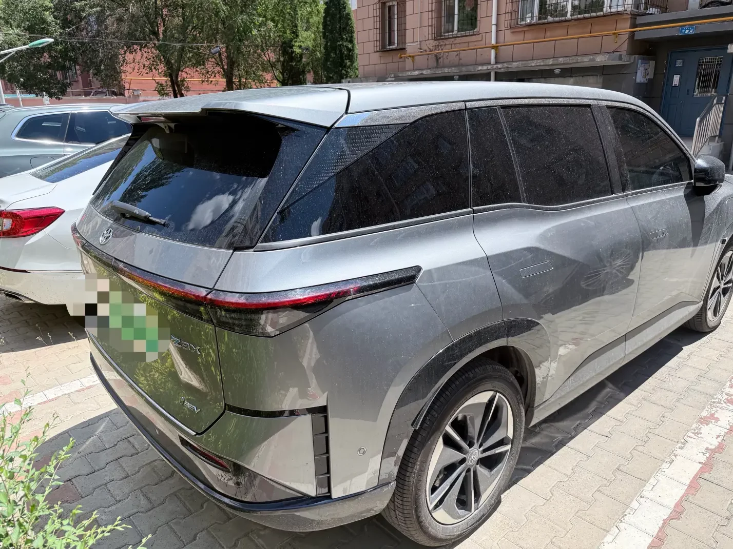 Toyota Bozhi 3X
