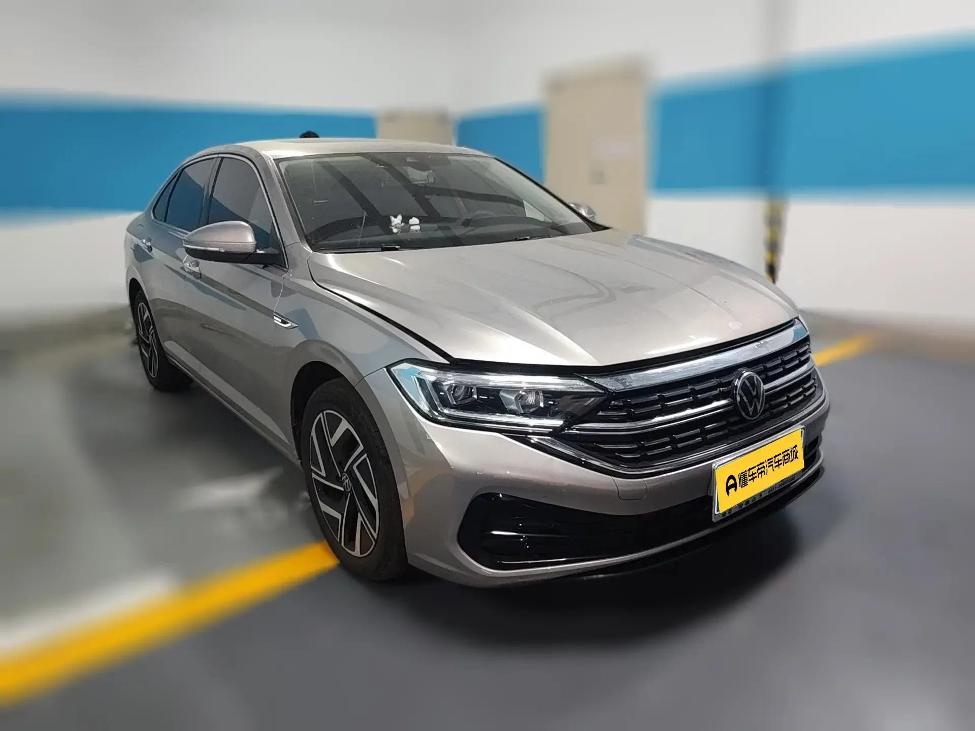 Volkswagen Sagitar