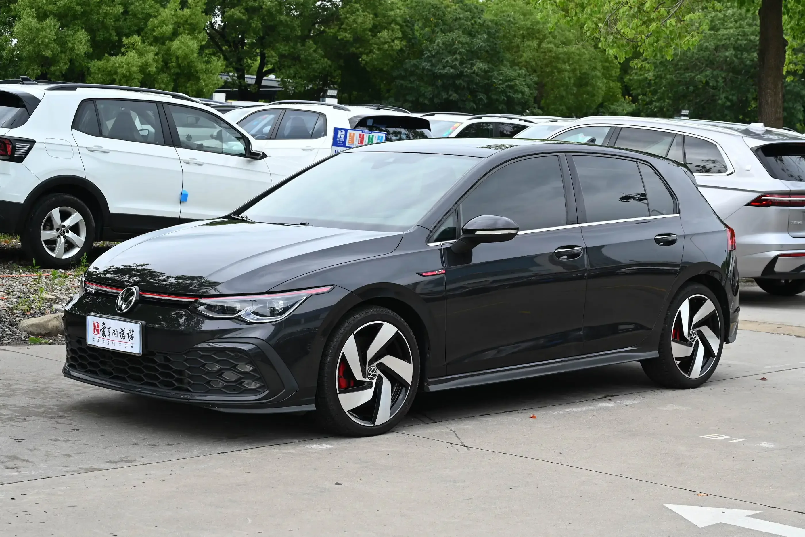 Volkswagen Golf GTI