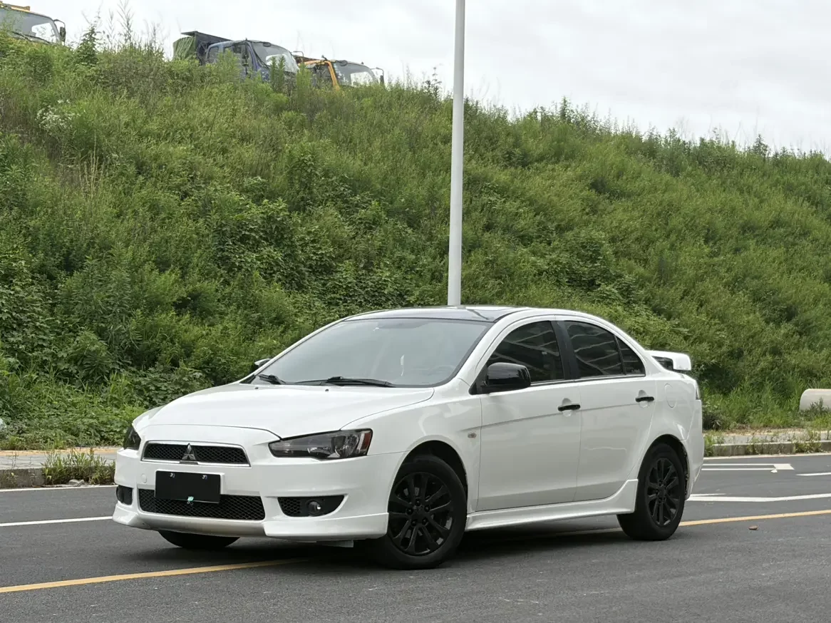 Mitsubishi Winged God