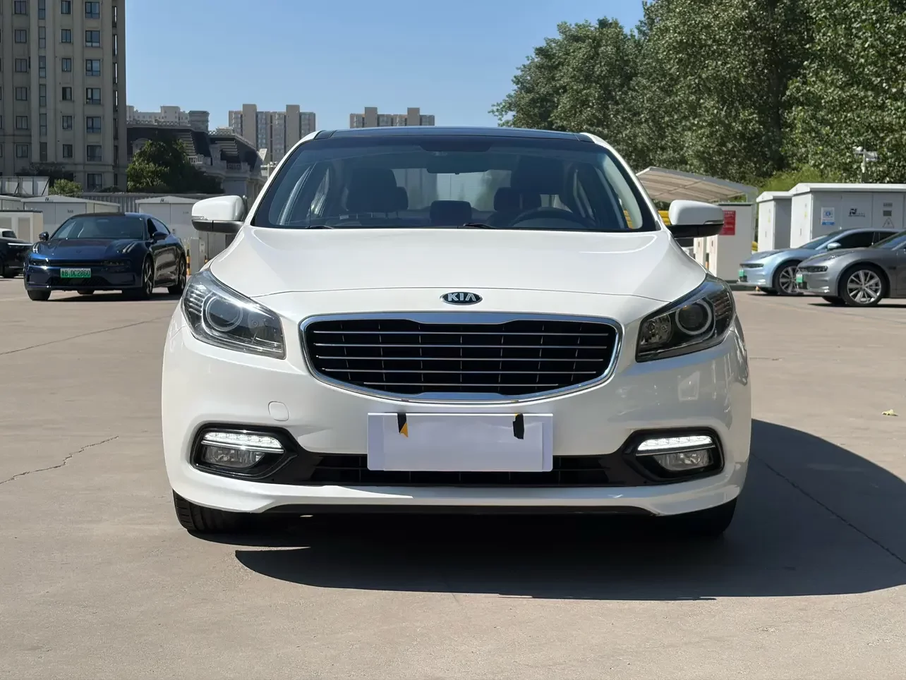 Kia K4