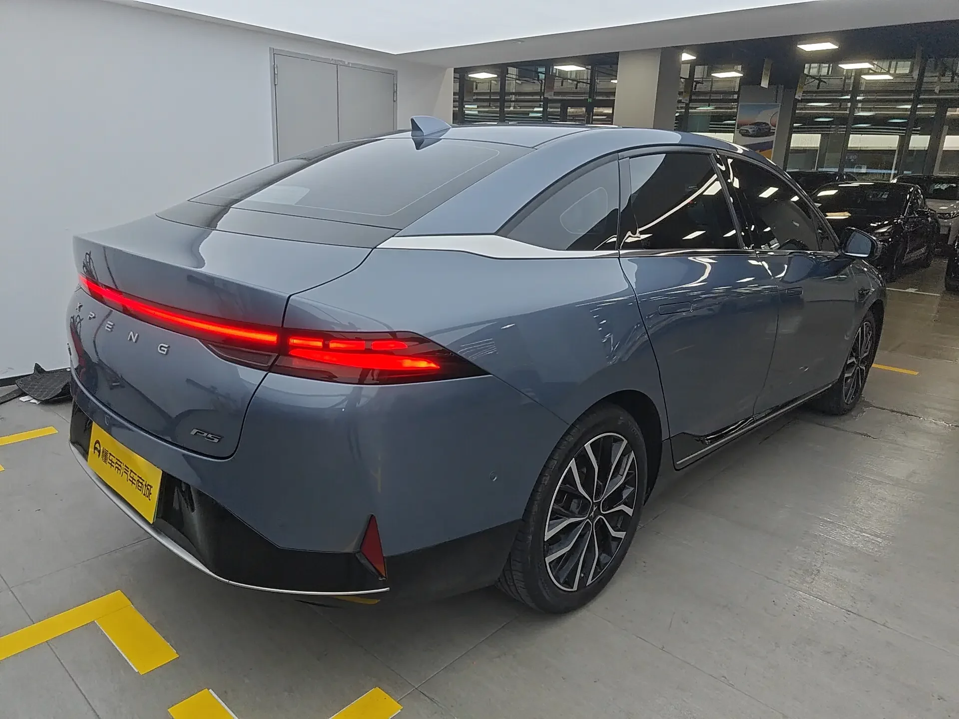 Xpeng P5