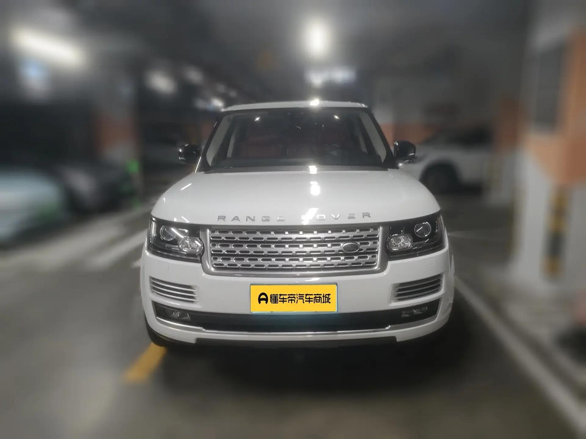 Land Rover range rover