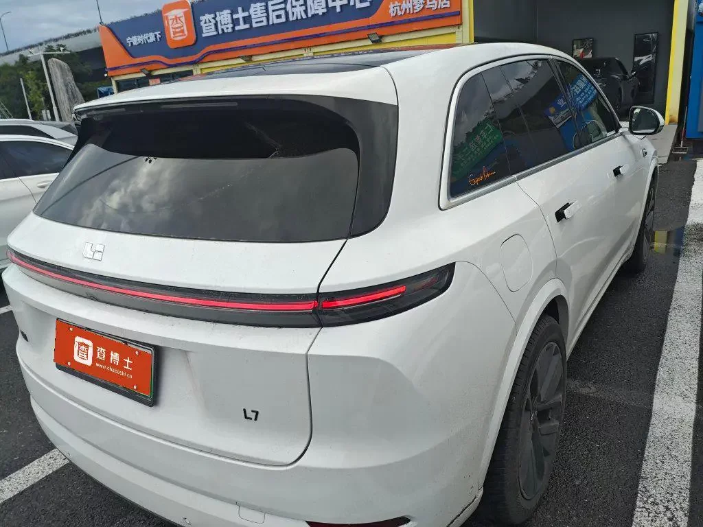 Lixiang L7