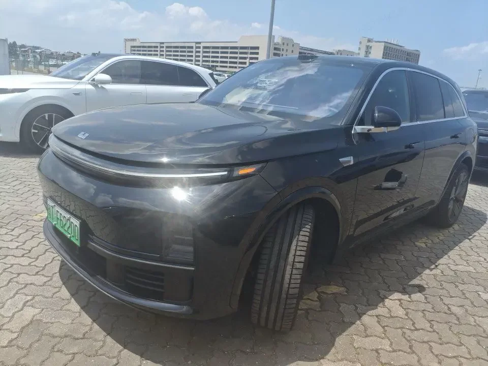 Lixiang L7