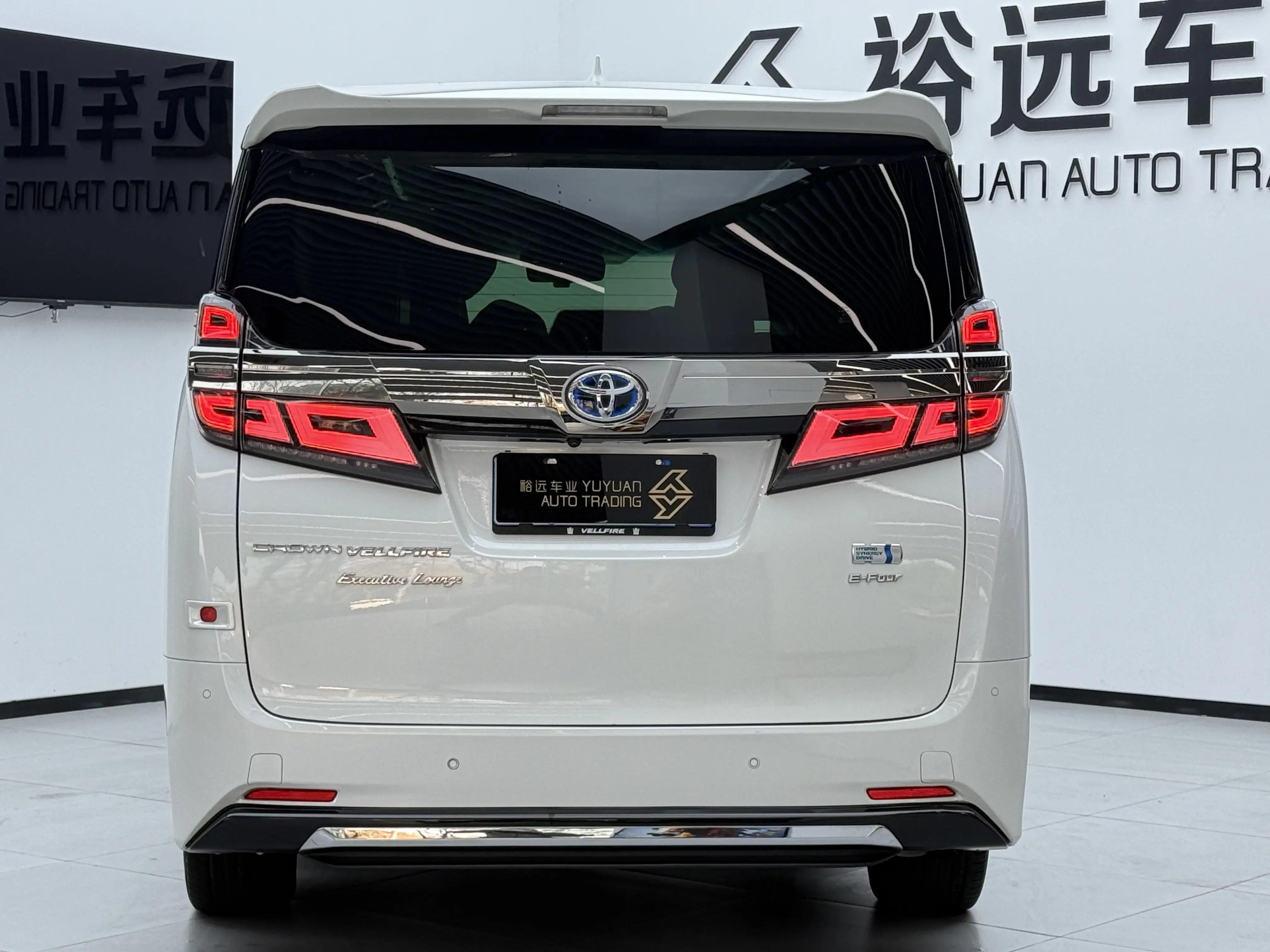 Toyota Crown Wellfire