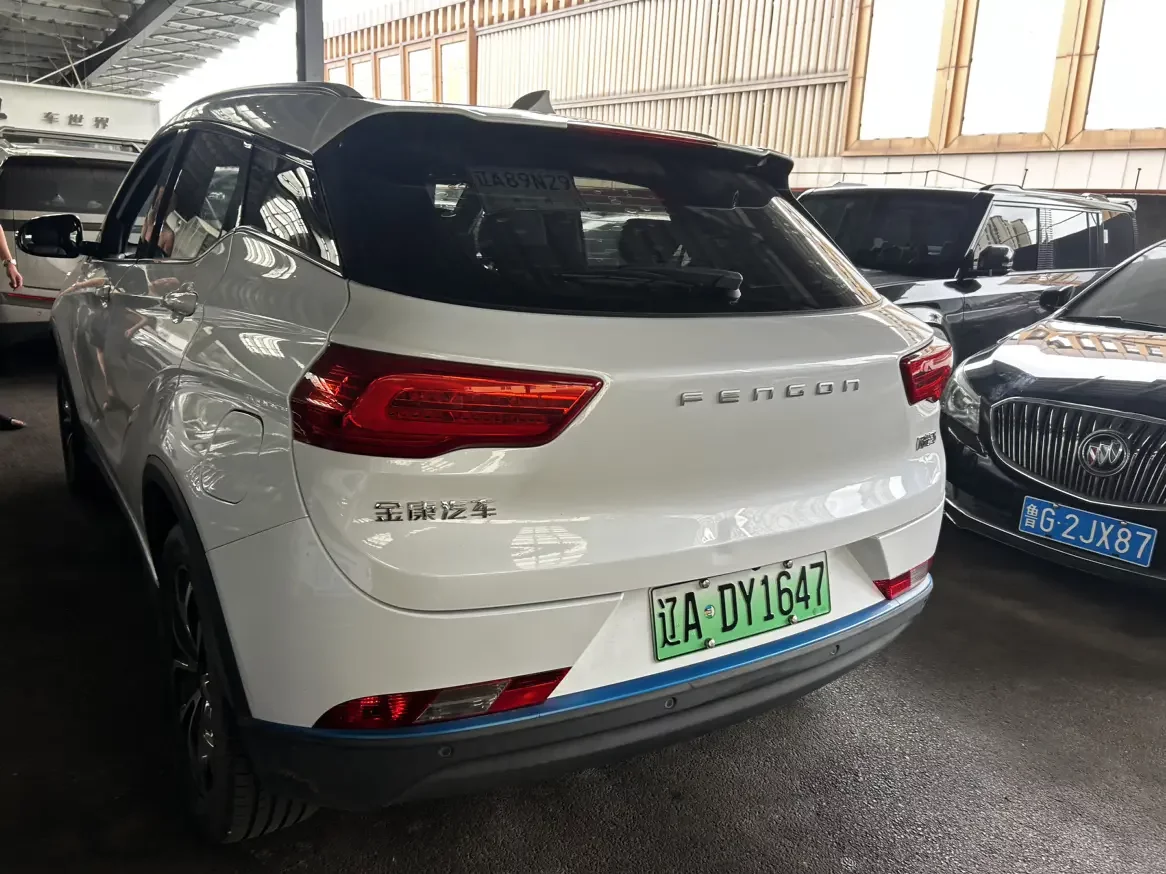 Dongfeng Scenery E3