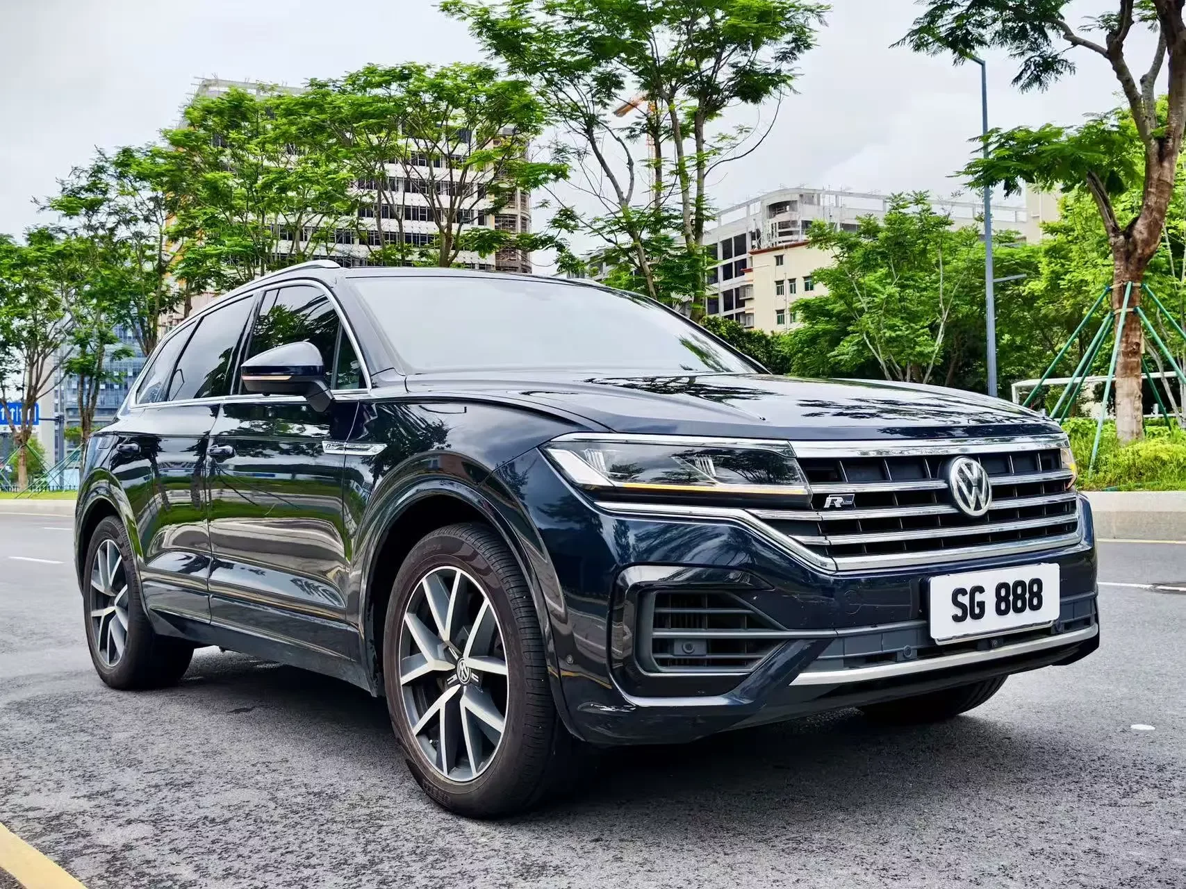 Volkswagen Touareg