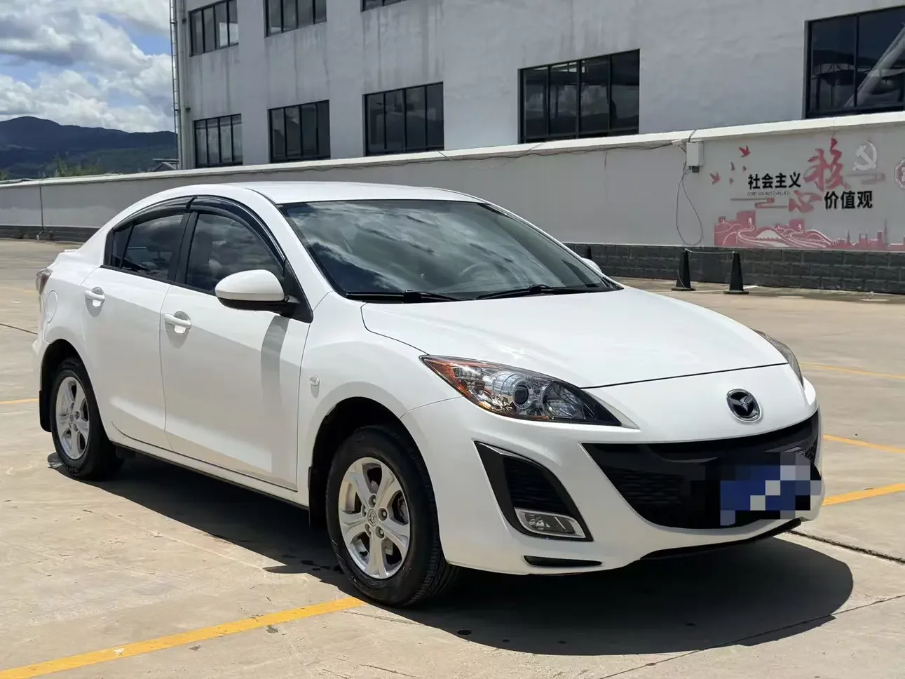 Mazda Axela