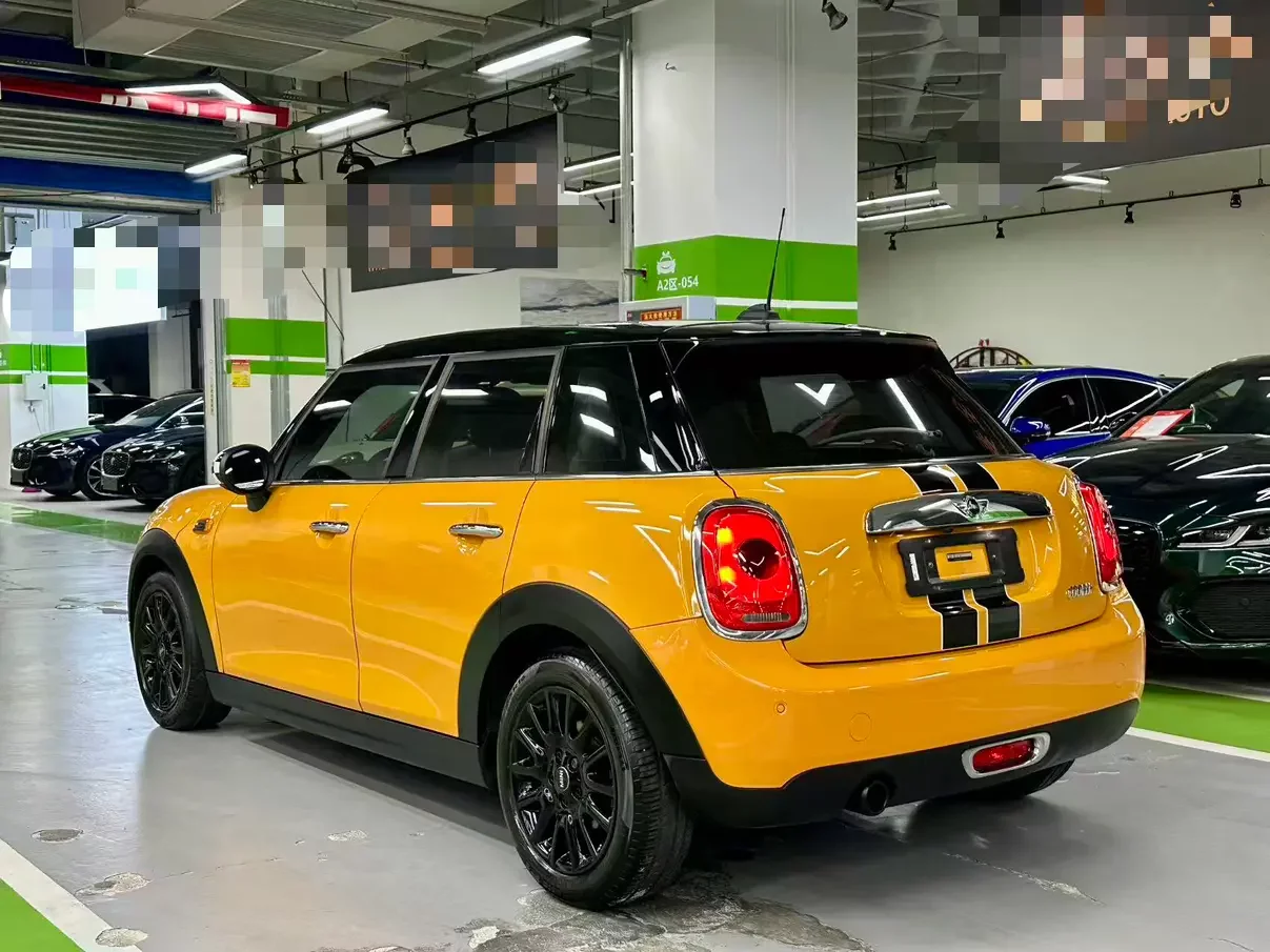 MINI 