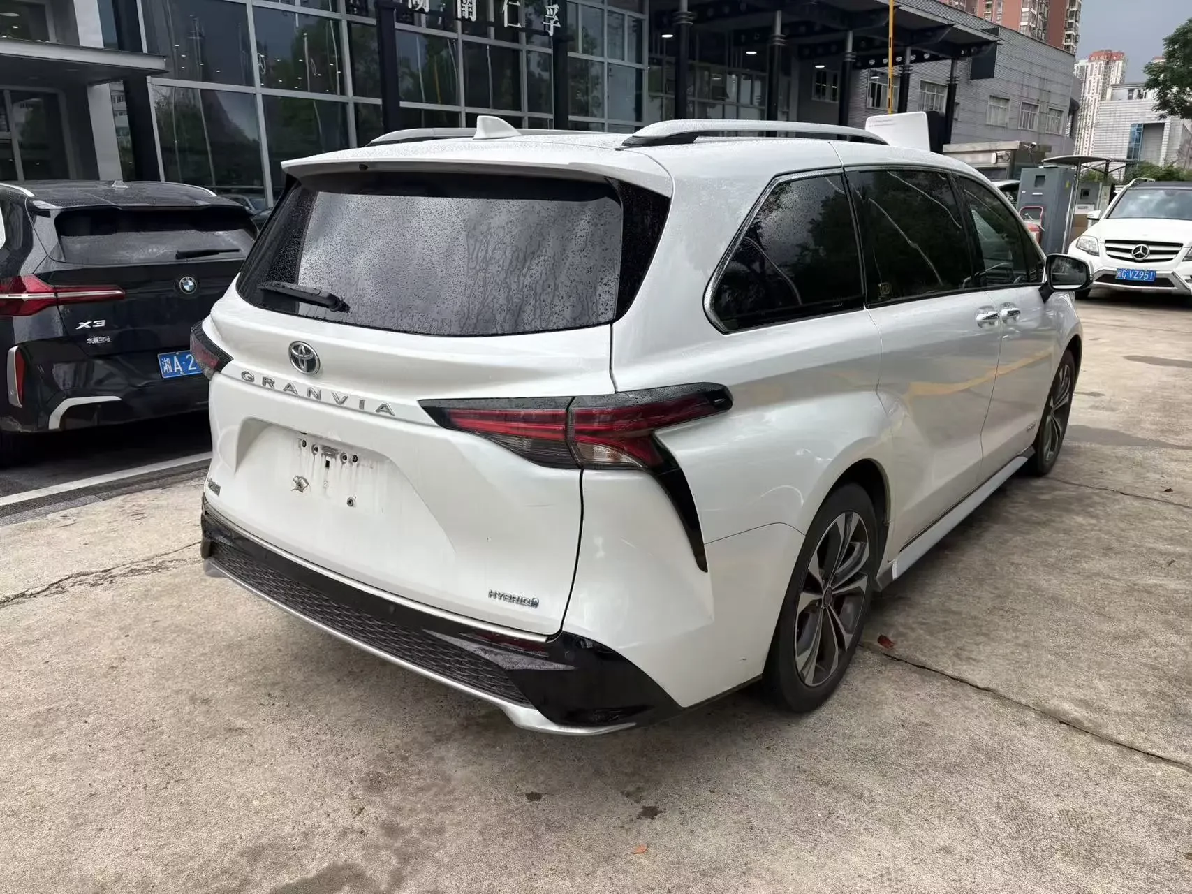 Toyota Granvia