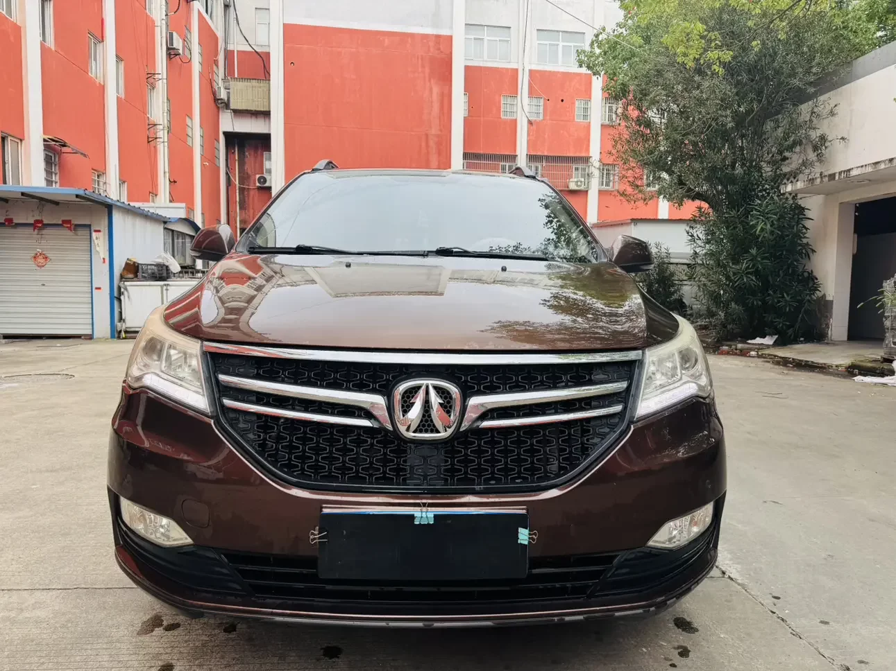 BAIC Weiwang M50F  из Китая