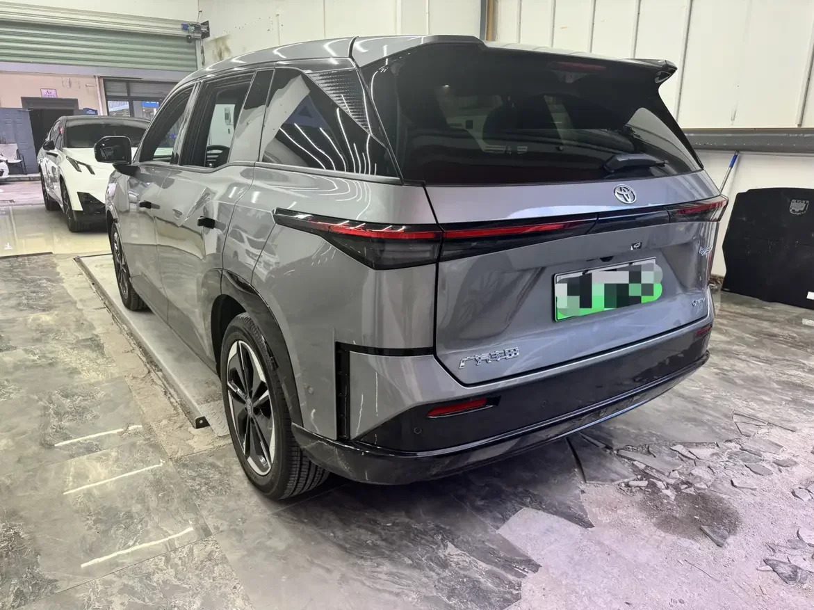 Toyota Bozhi 3X