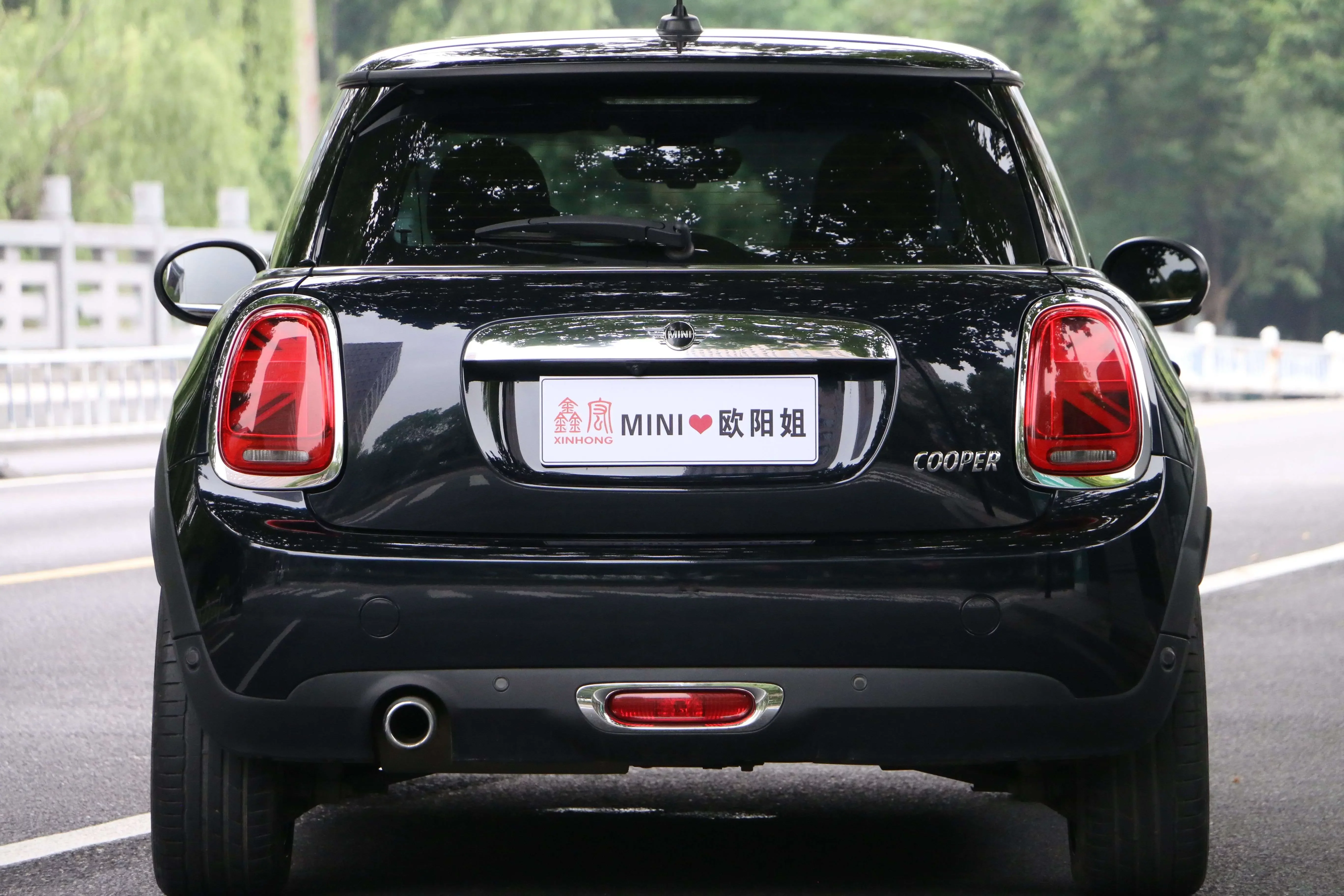 MINI 