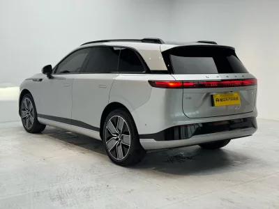 XPeng G9