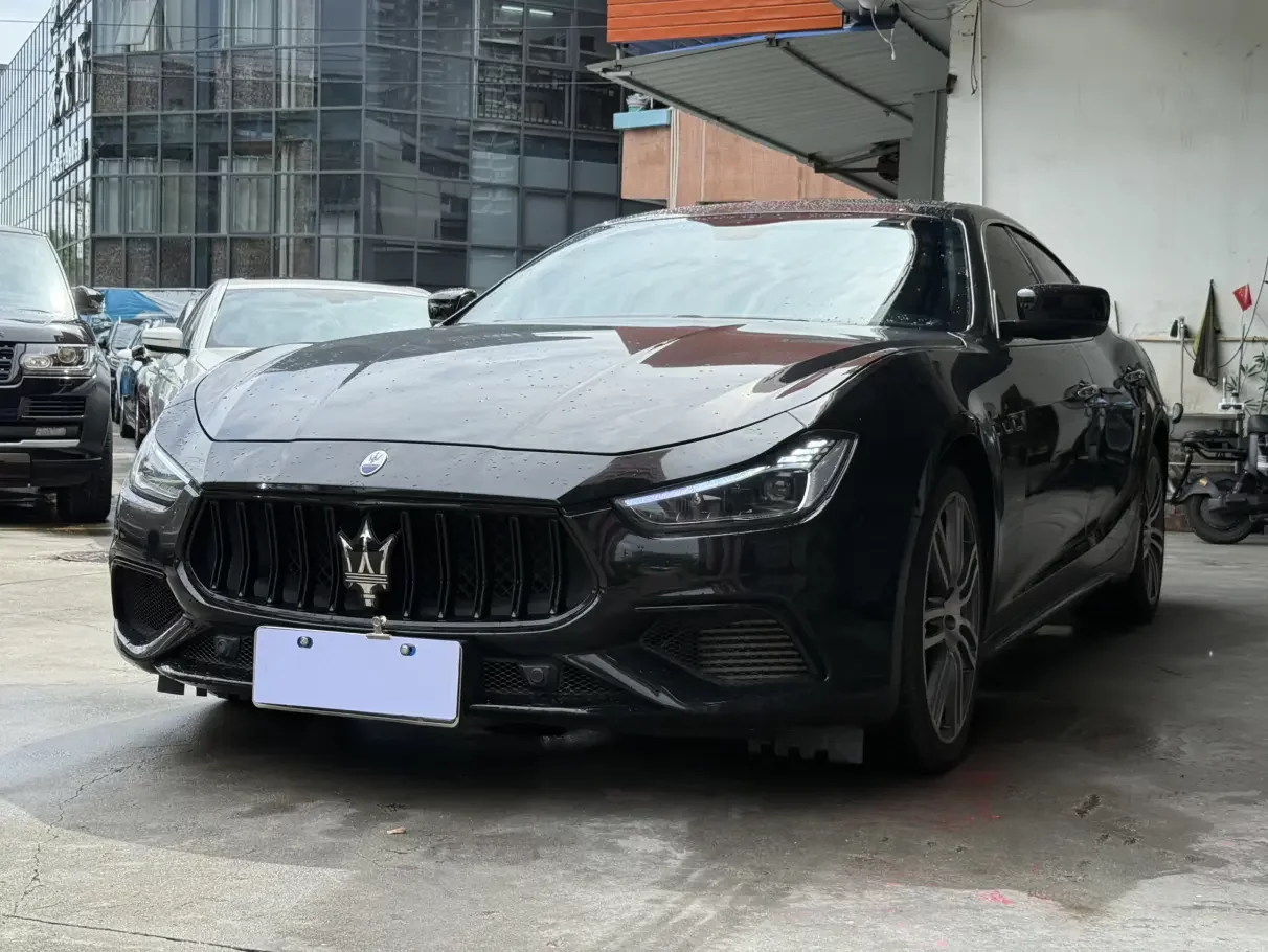 Maserati Ghibli