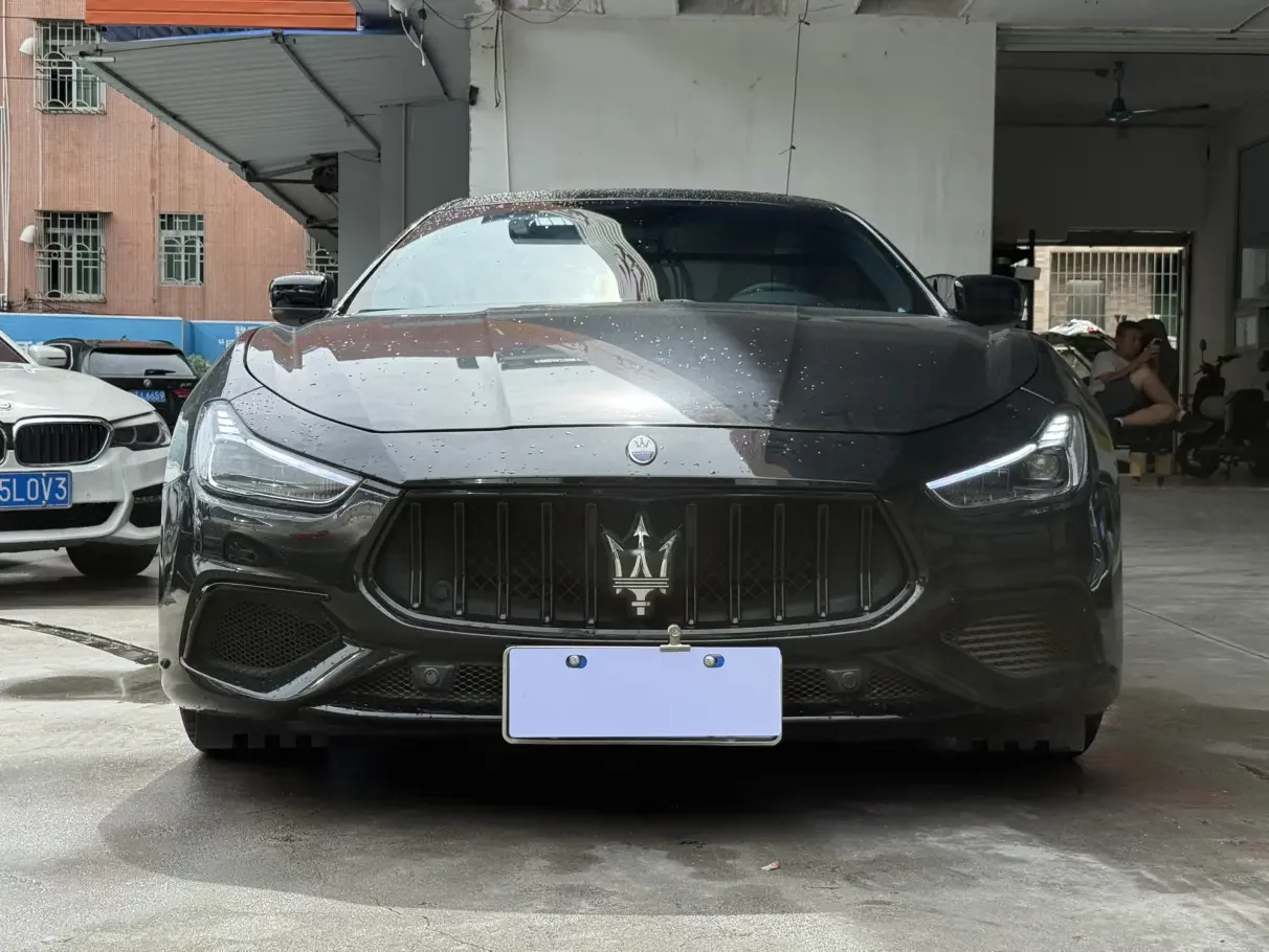 Maserati Ghibli