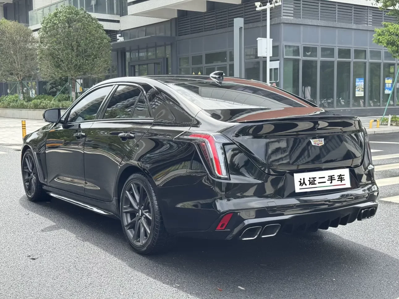 Cadillac CT4