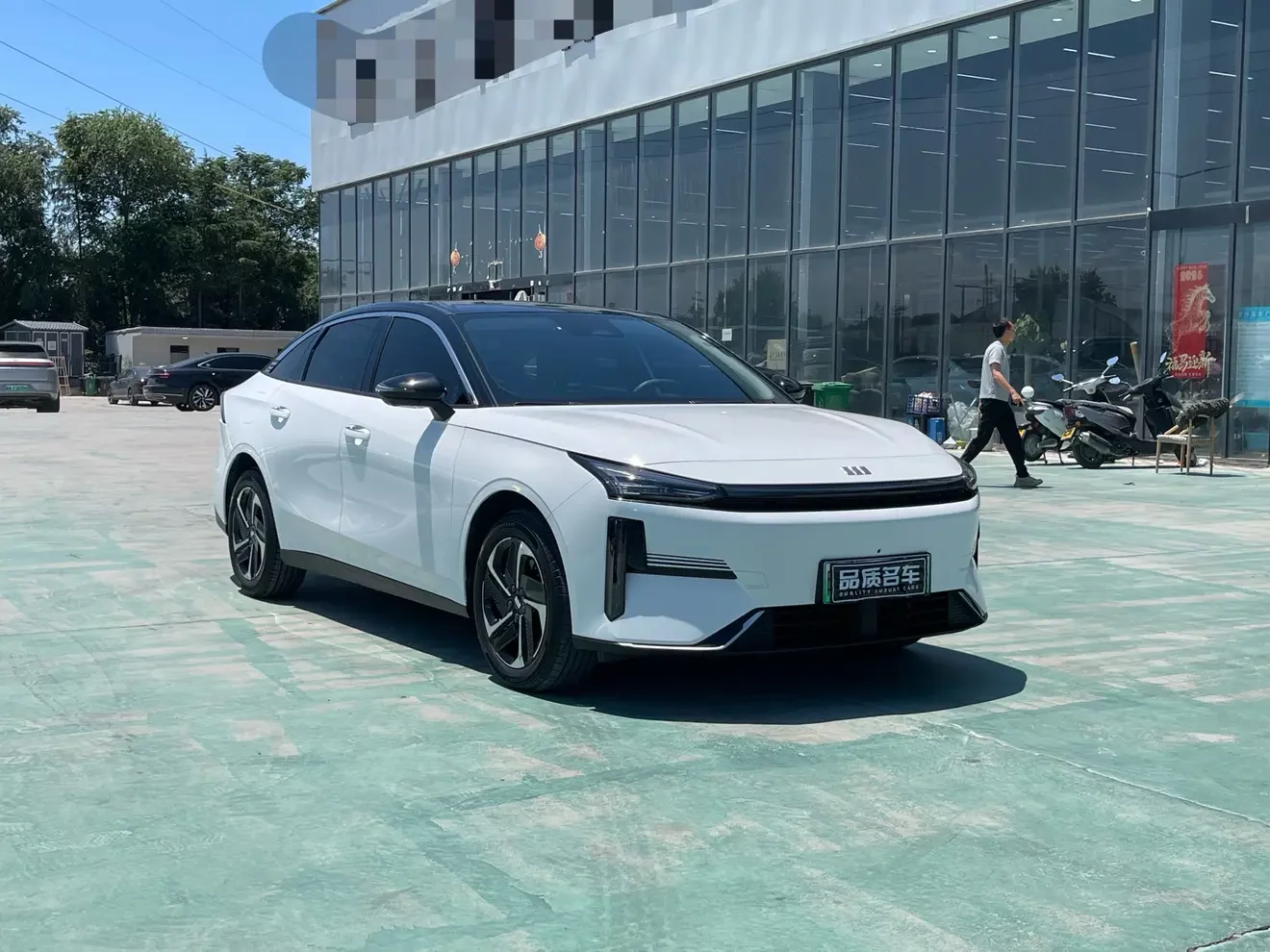 Geely Galaxy L6