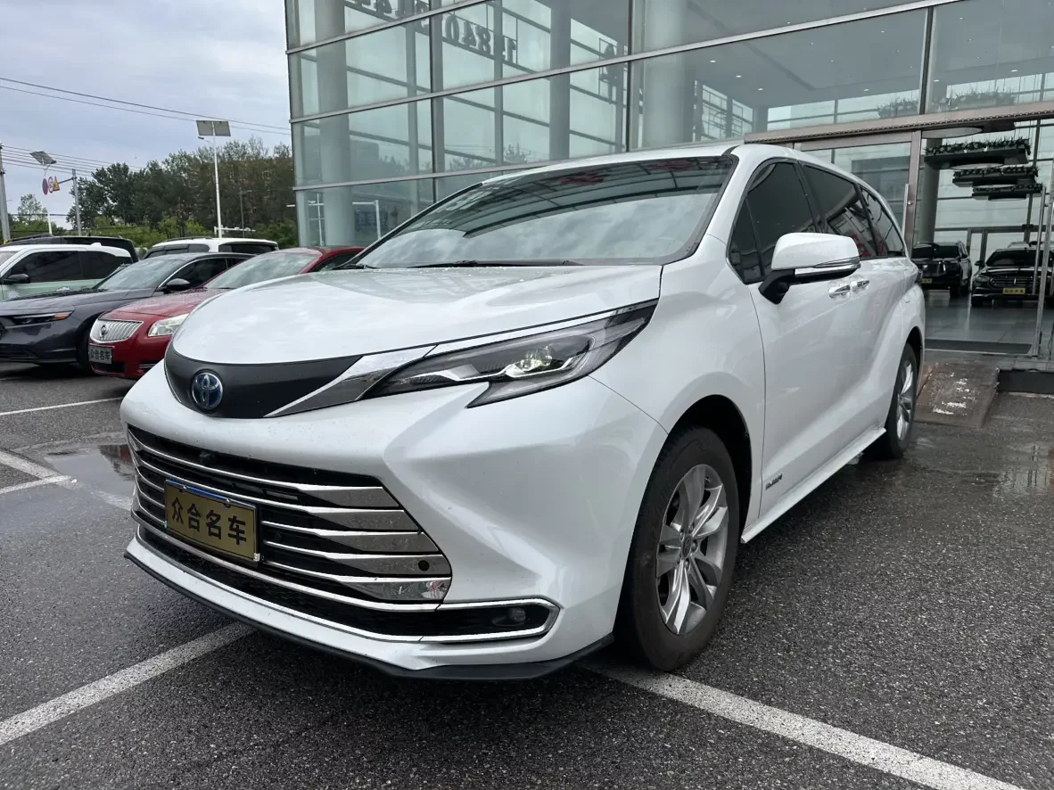Toyota Sienna