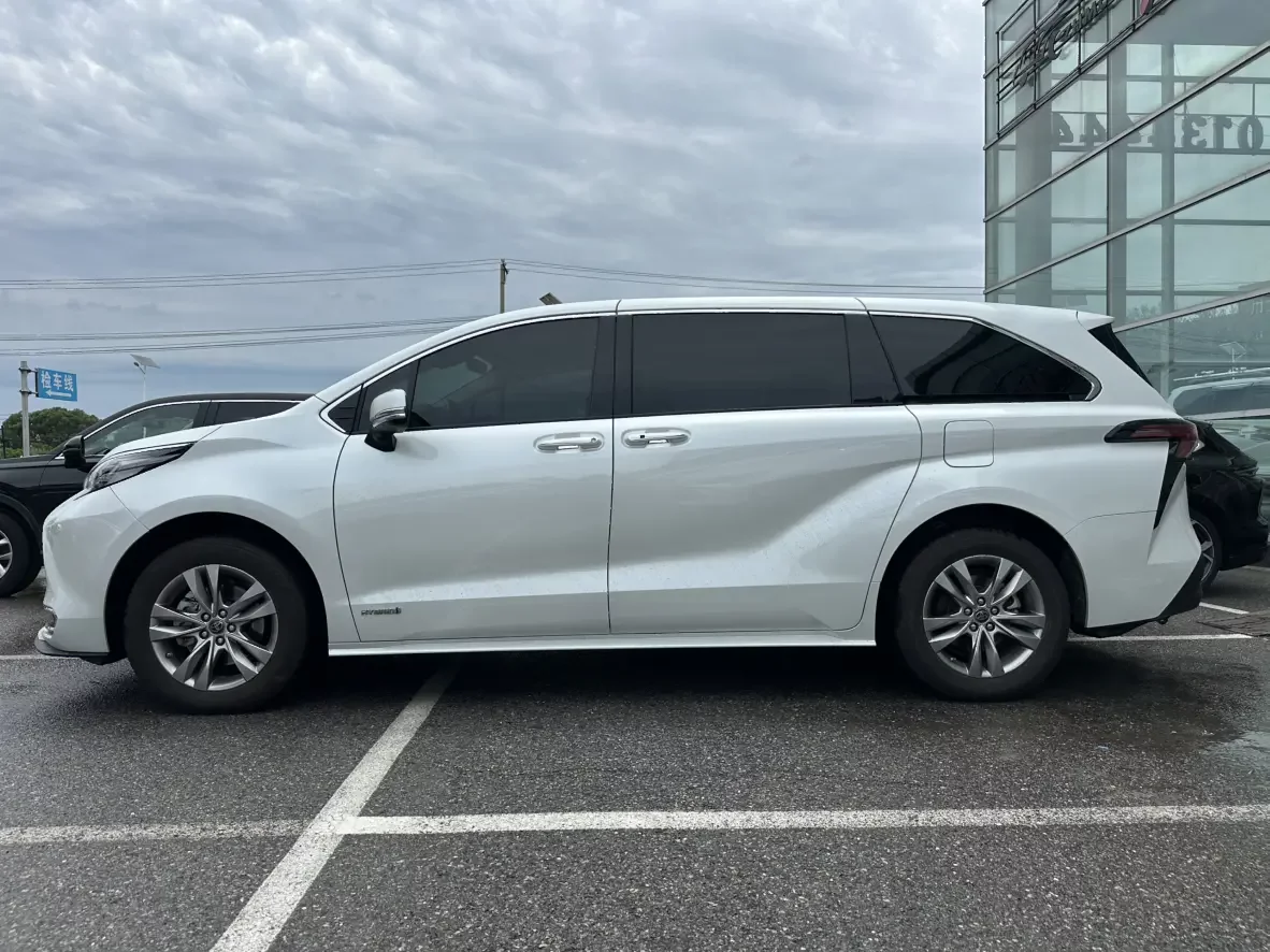 Toyota Sienna