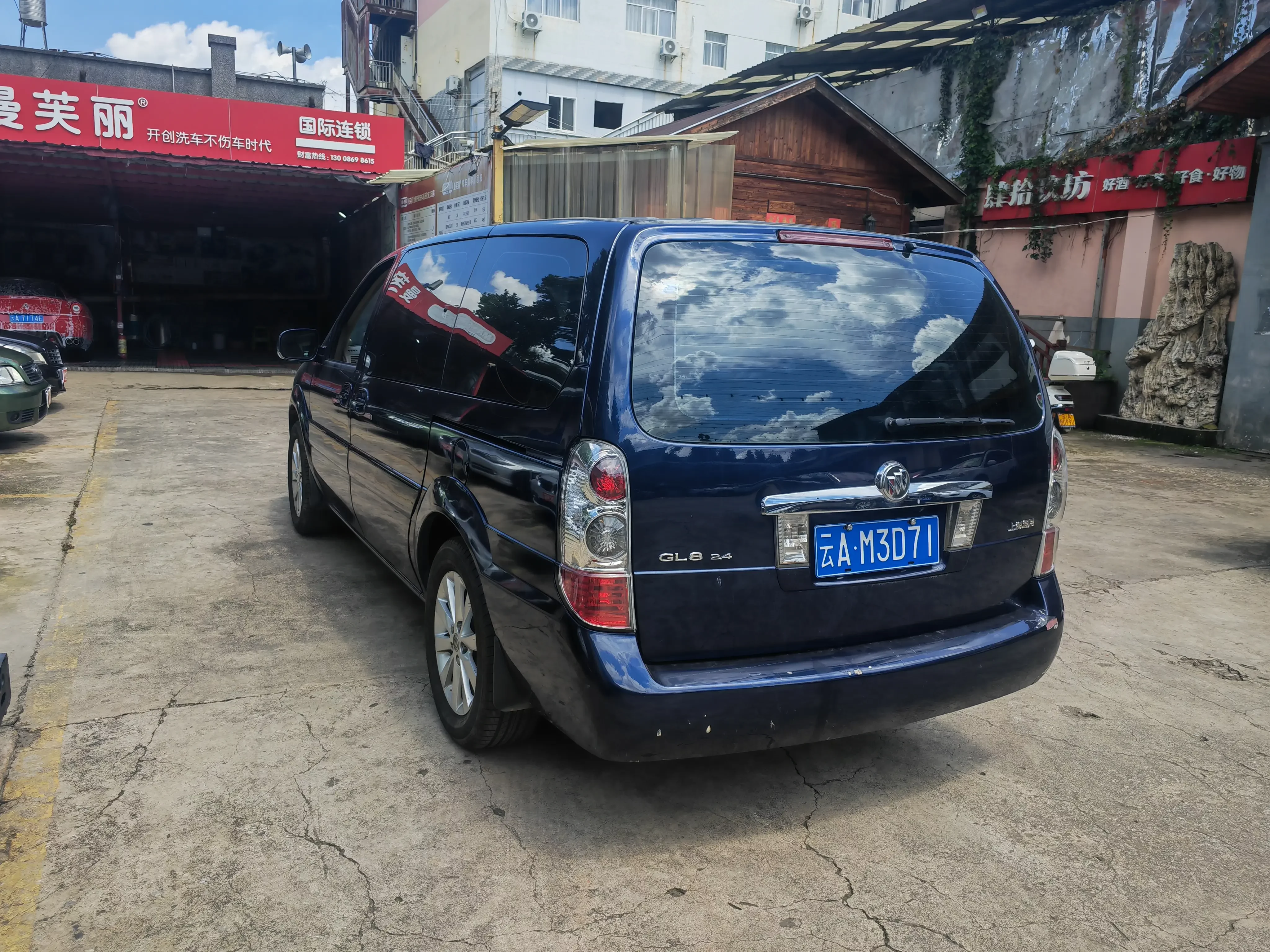 Buick GL8