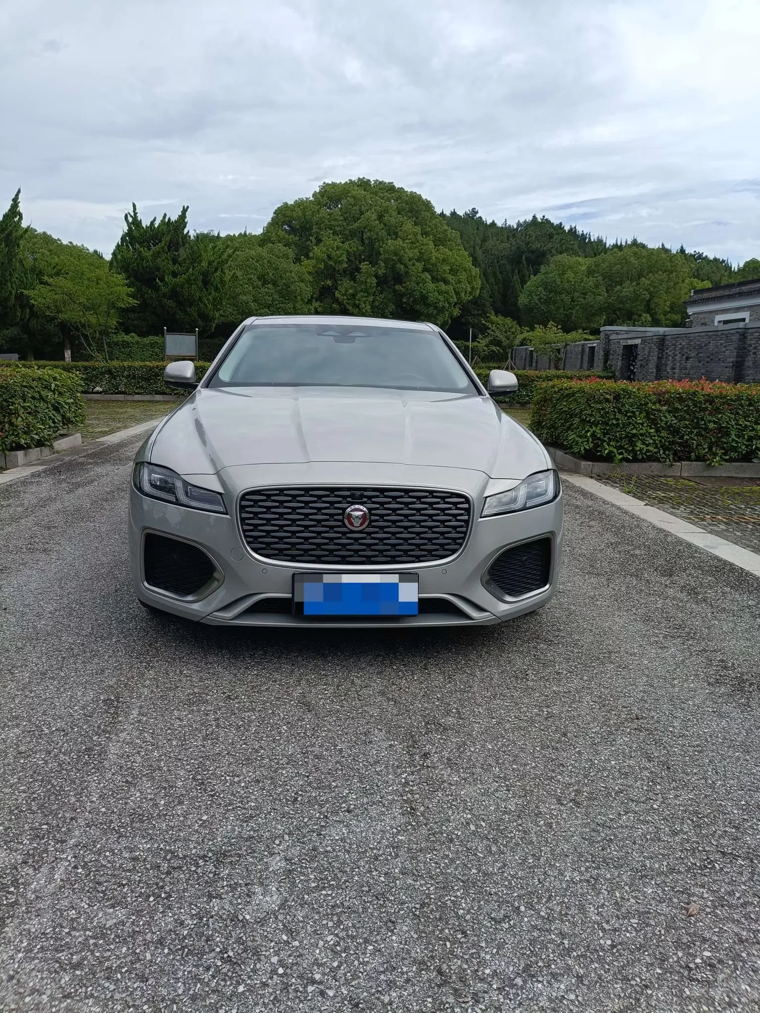Jaguar XFL
