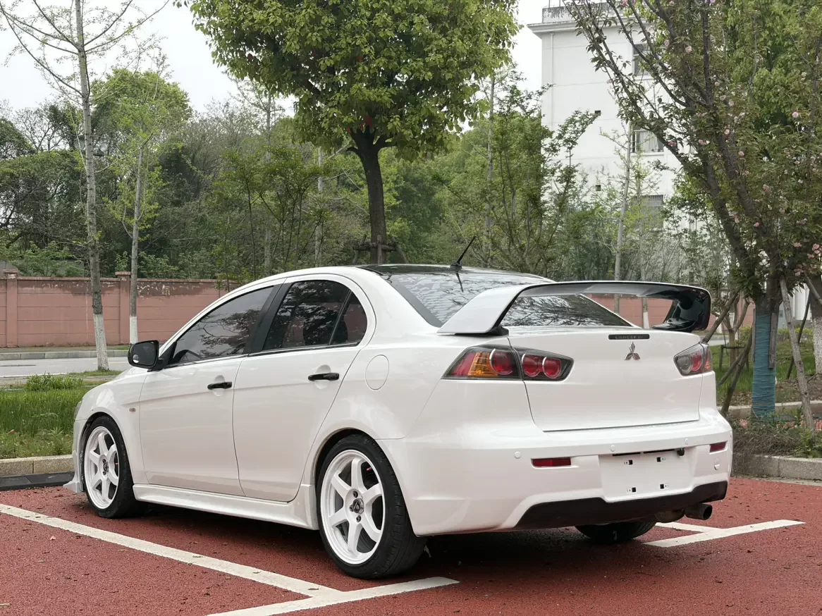 Mitsubishi Winged God