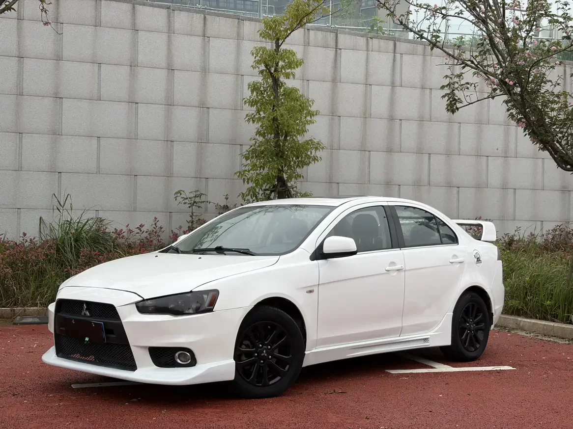 Mitsubishi Winged God