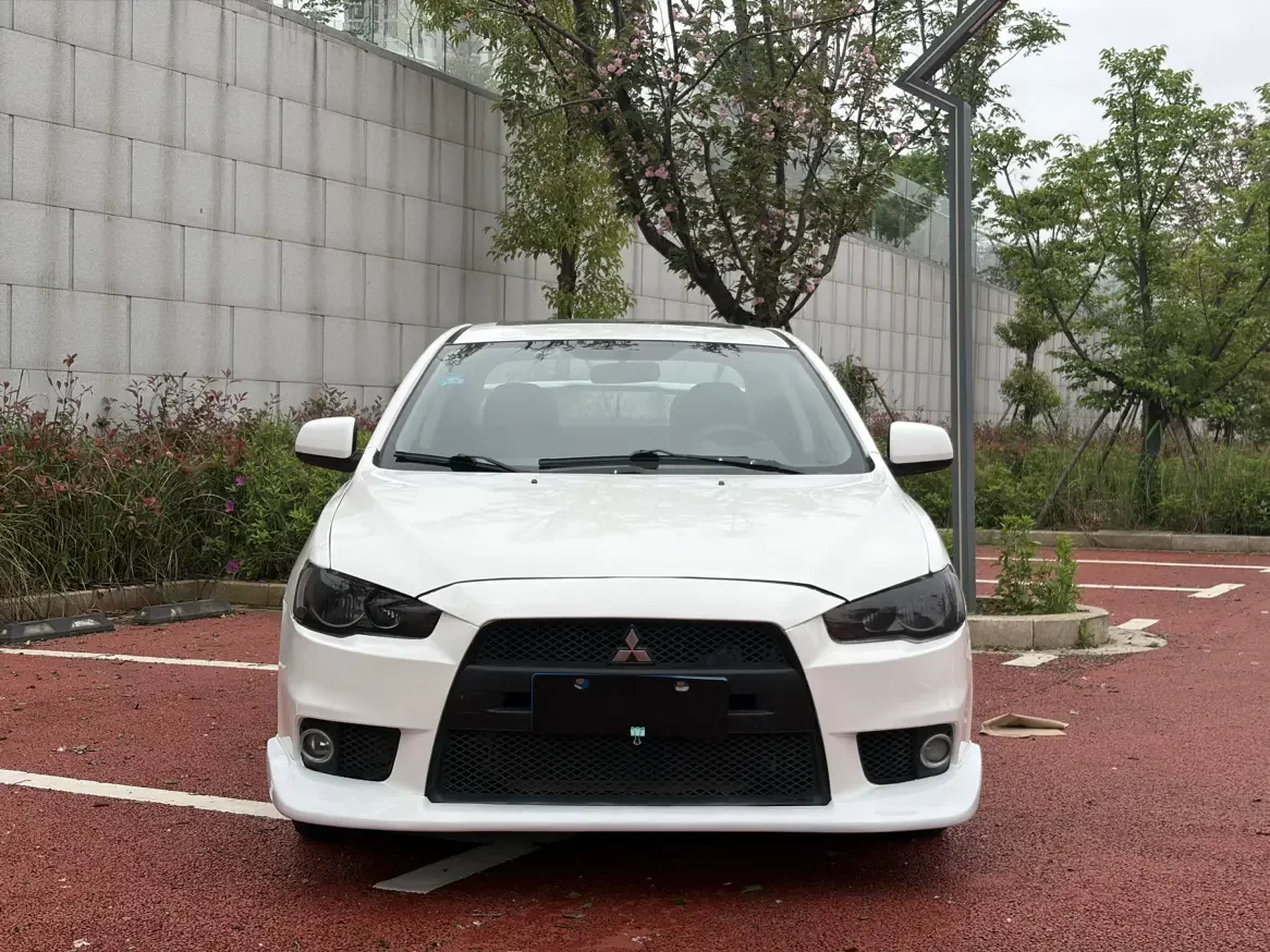 Mitsubishi Winged God